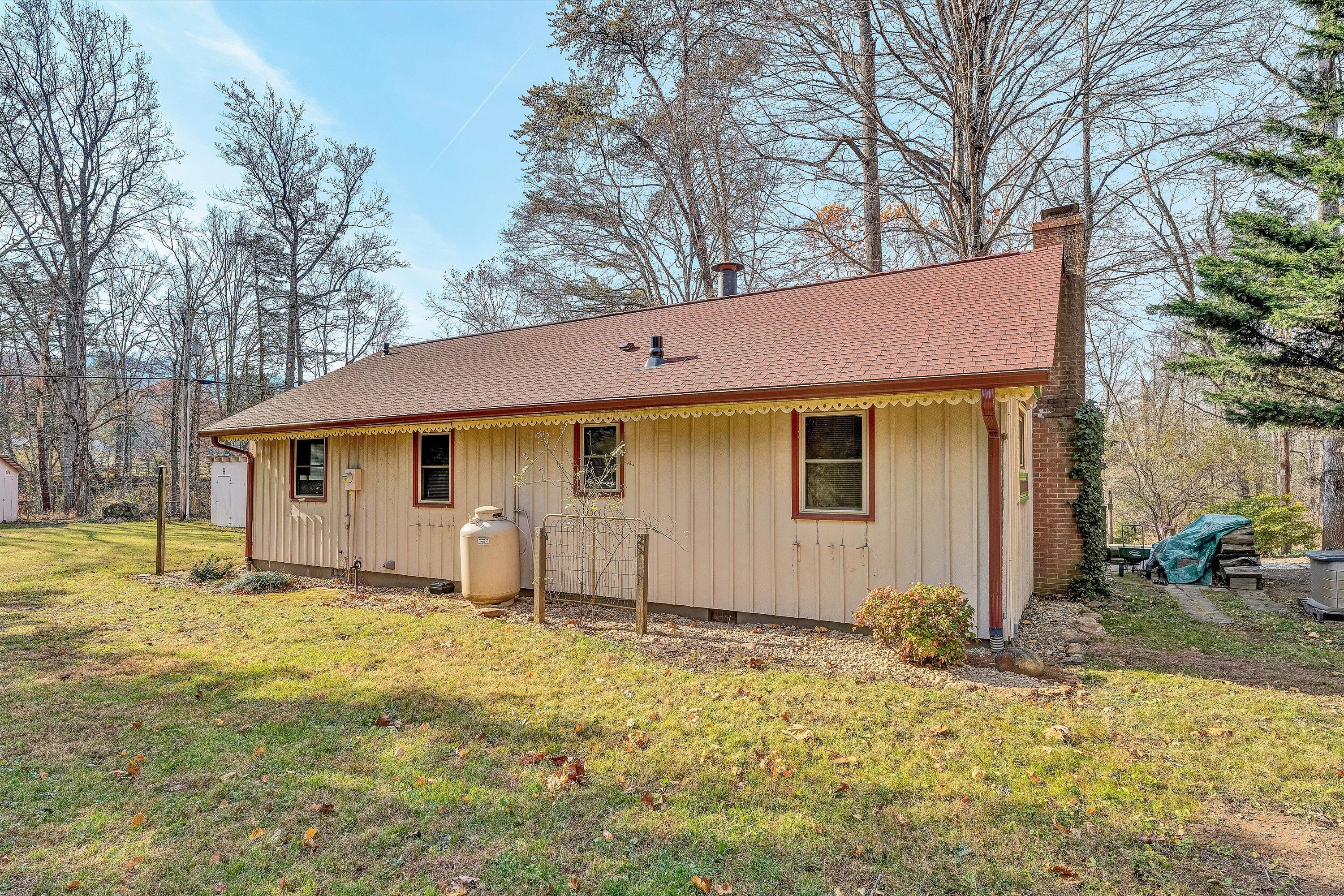 6742 Upper Craigs Creek RD