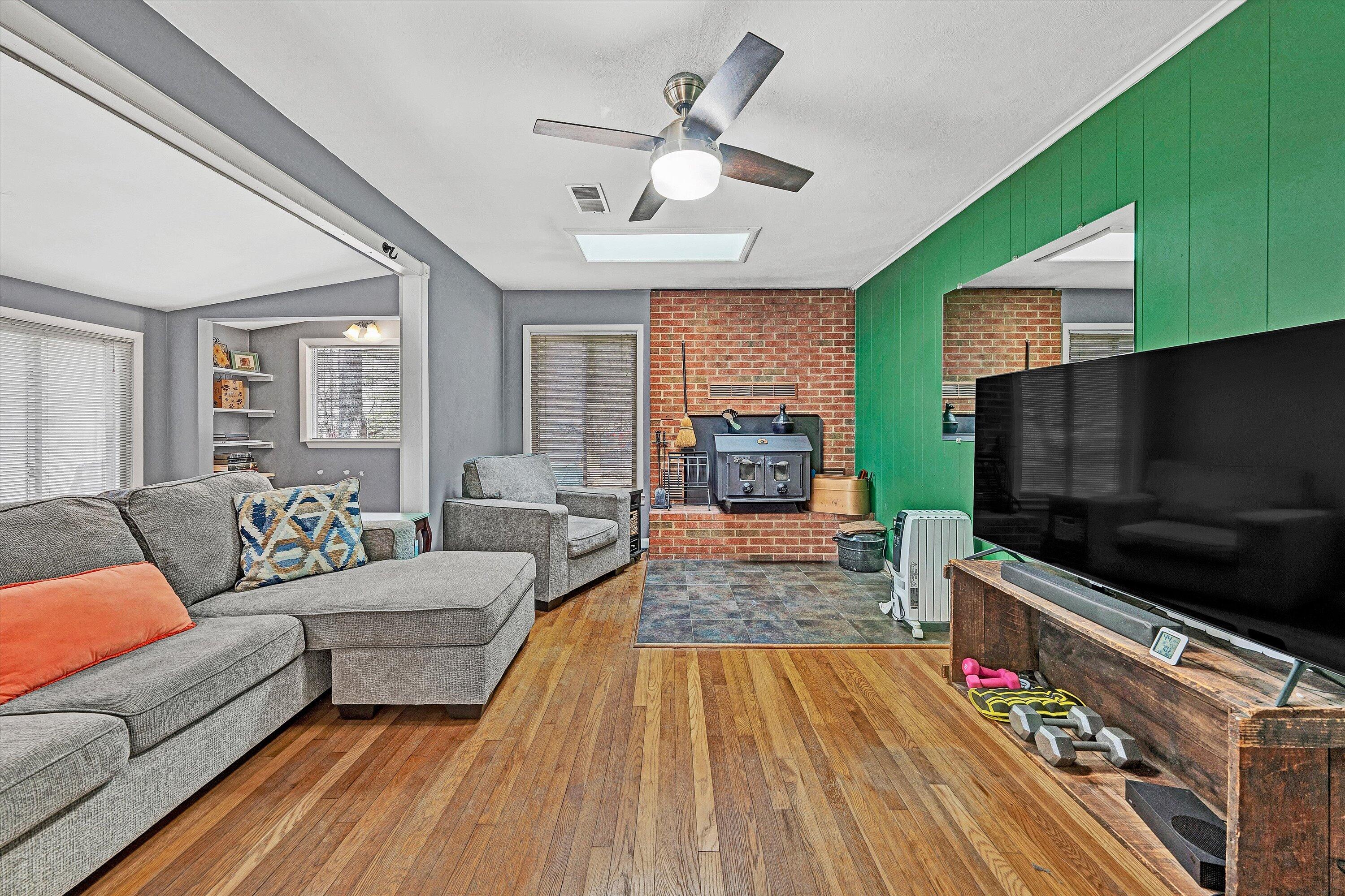 6742 Upper Craigs Creek RD