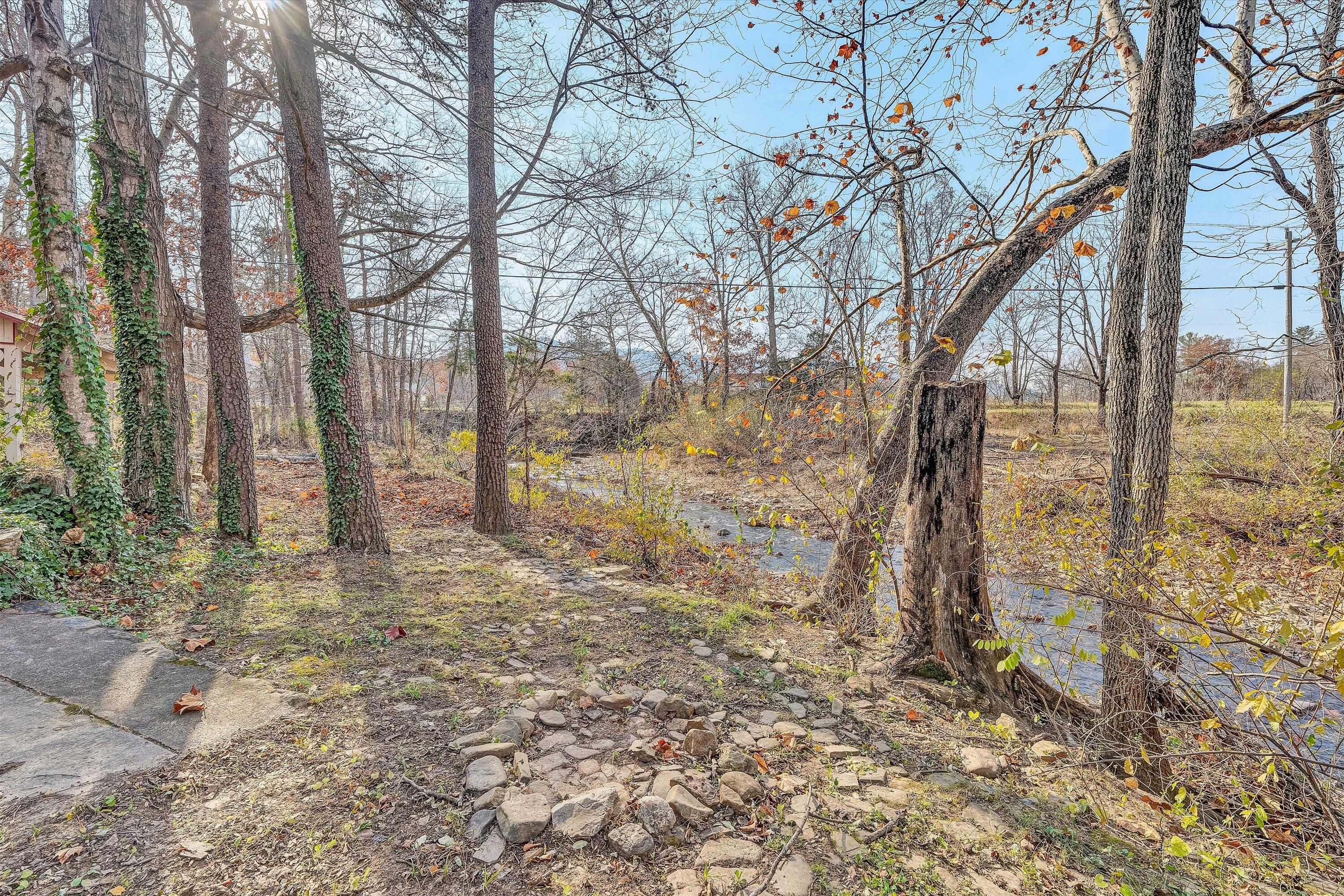 6742 Upper Craigs Creek RD