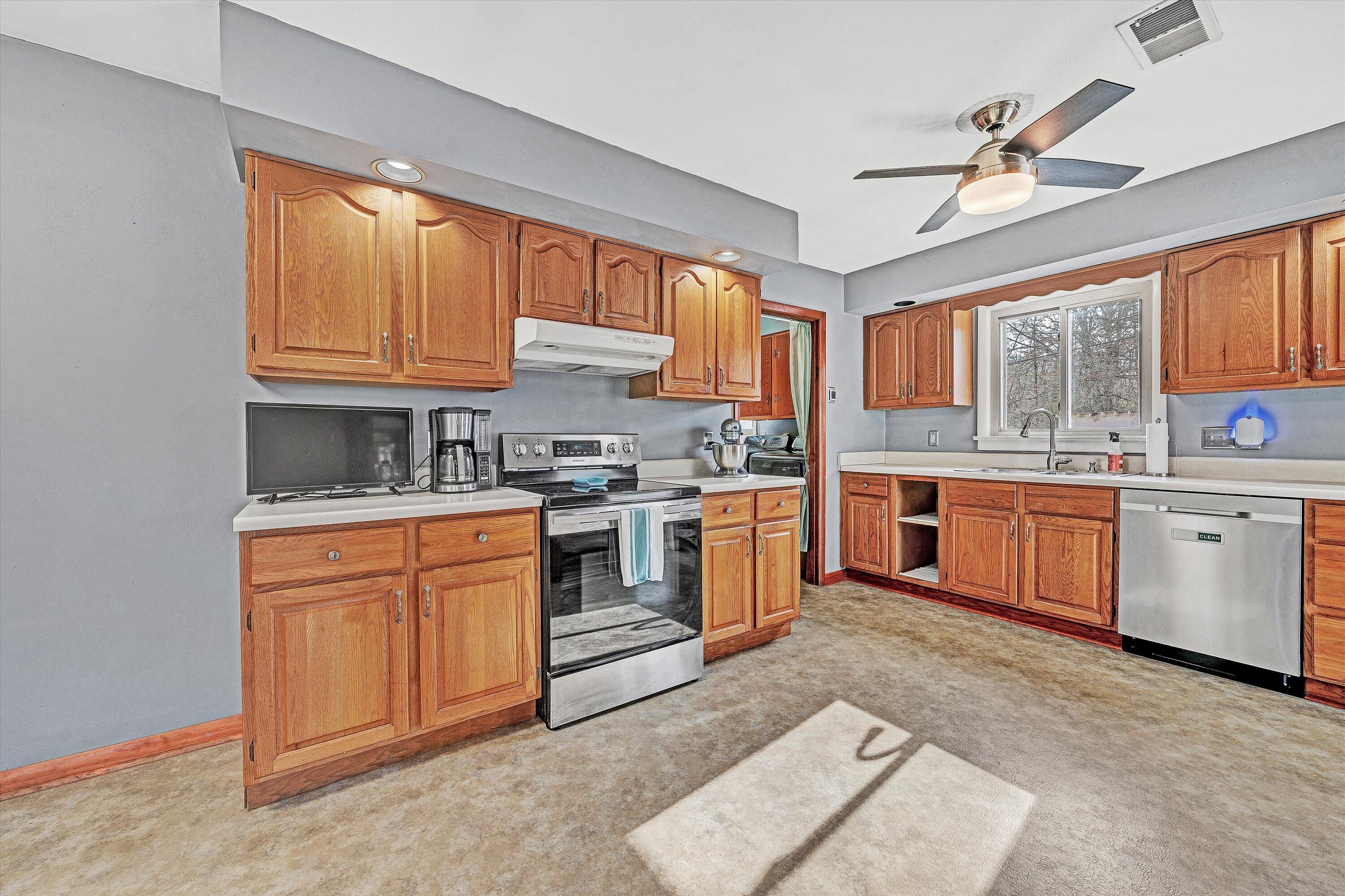 6742 Upper Craigs Creek RD