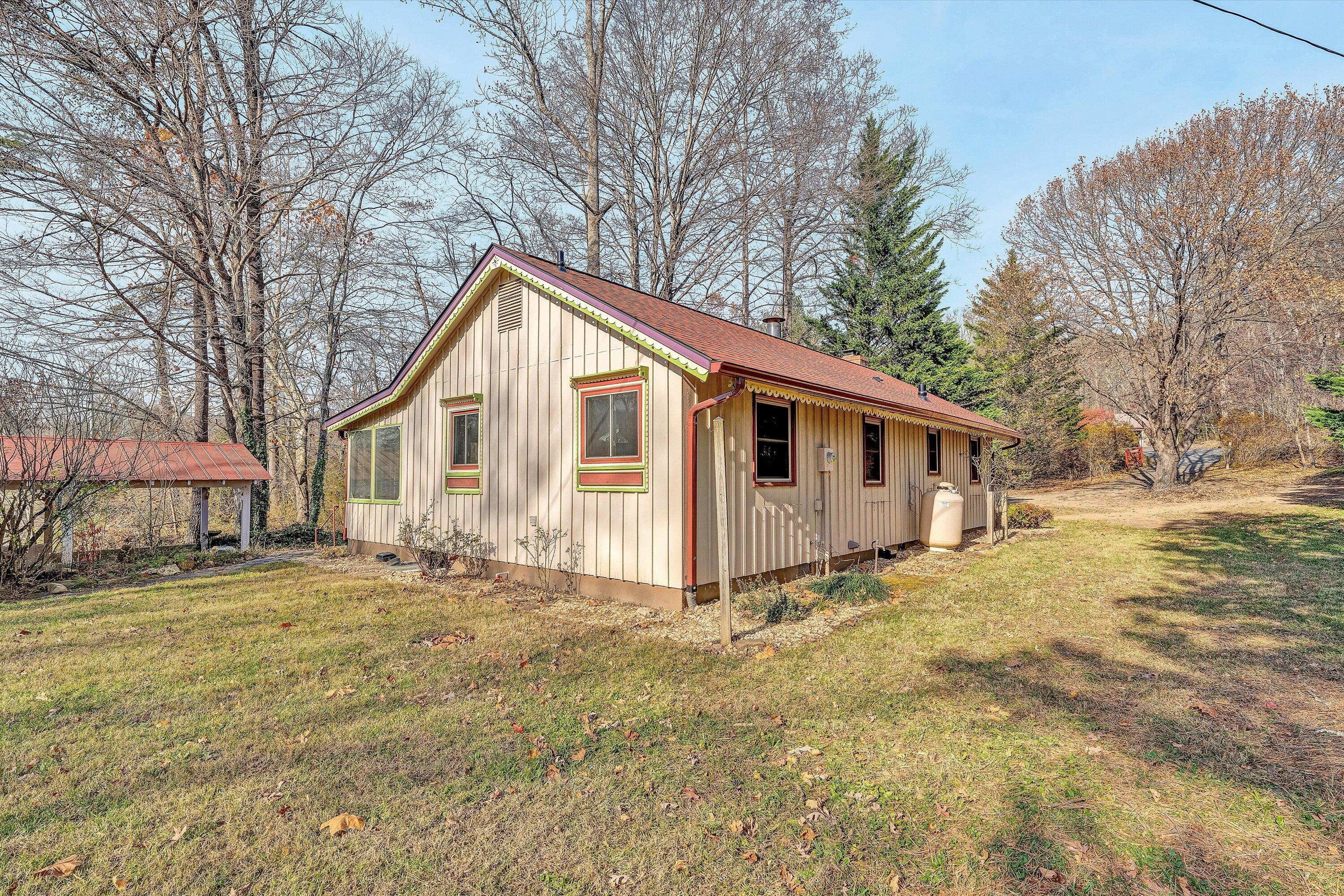 6742 Upper Craigs Creek RD