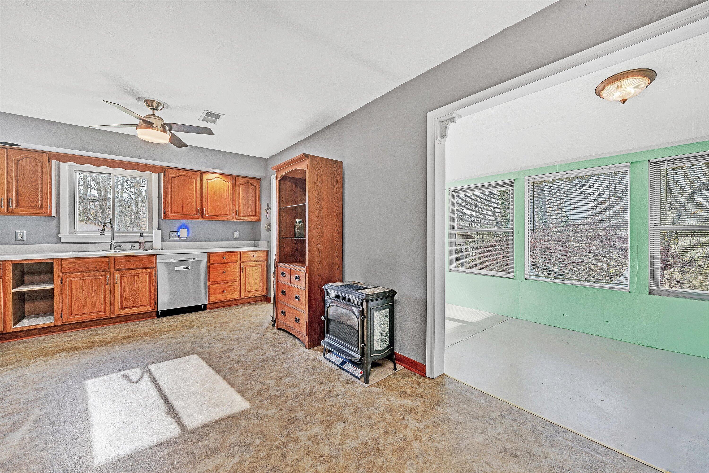 6742 Upper Craigs Creek RD