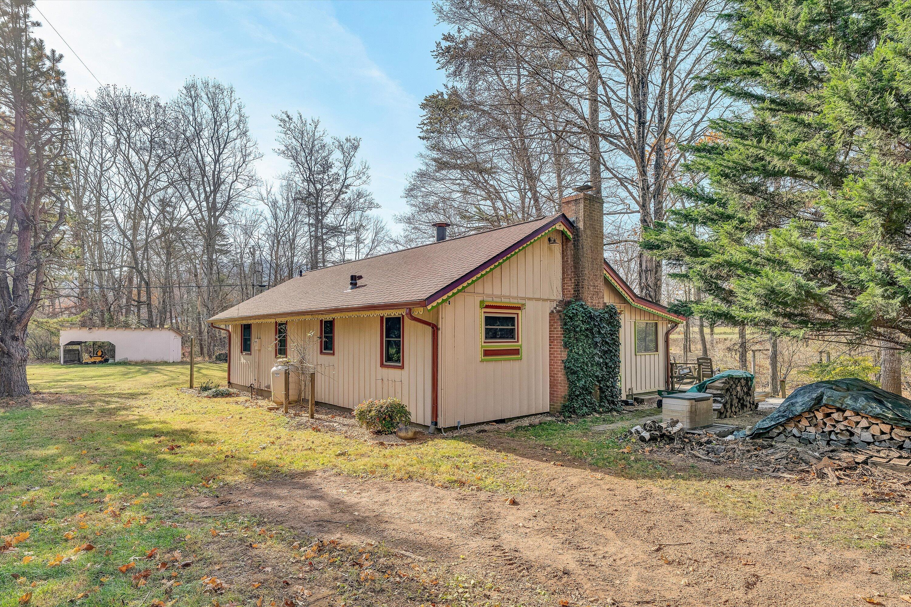 6742 Upper Craigs Creek RD