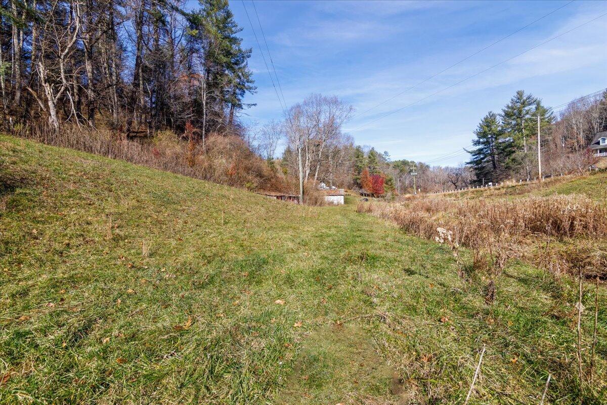 4668 Webbs Mill RD