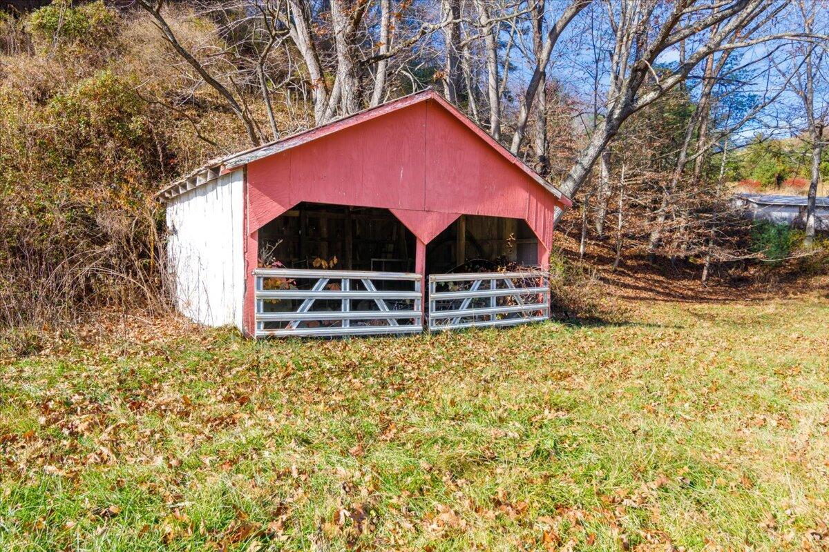 4668 Webbs Mill RD