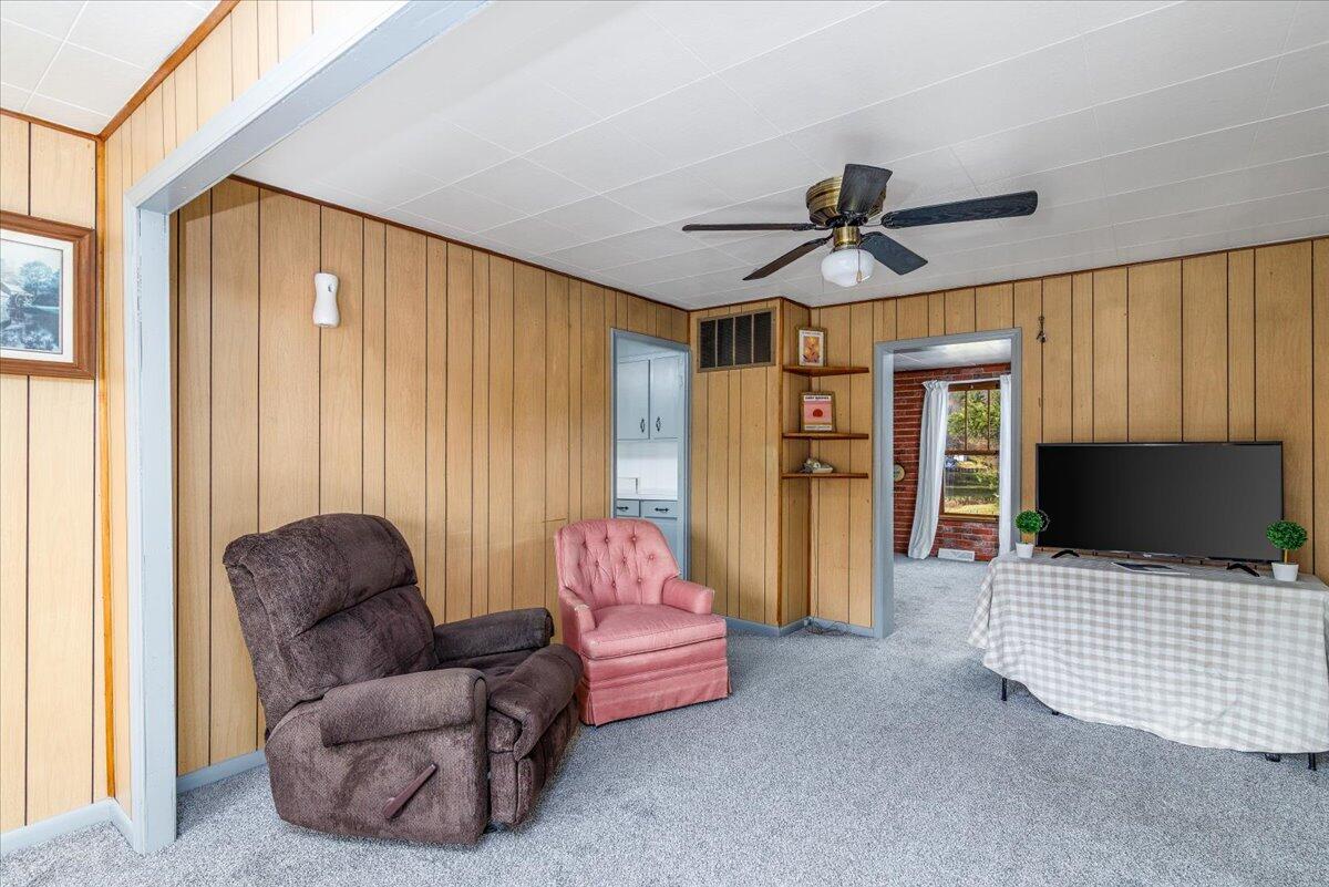 4668 Webbs Mill RD