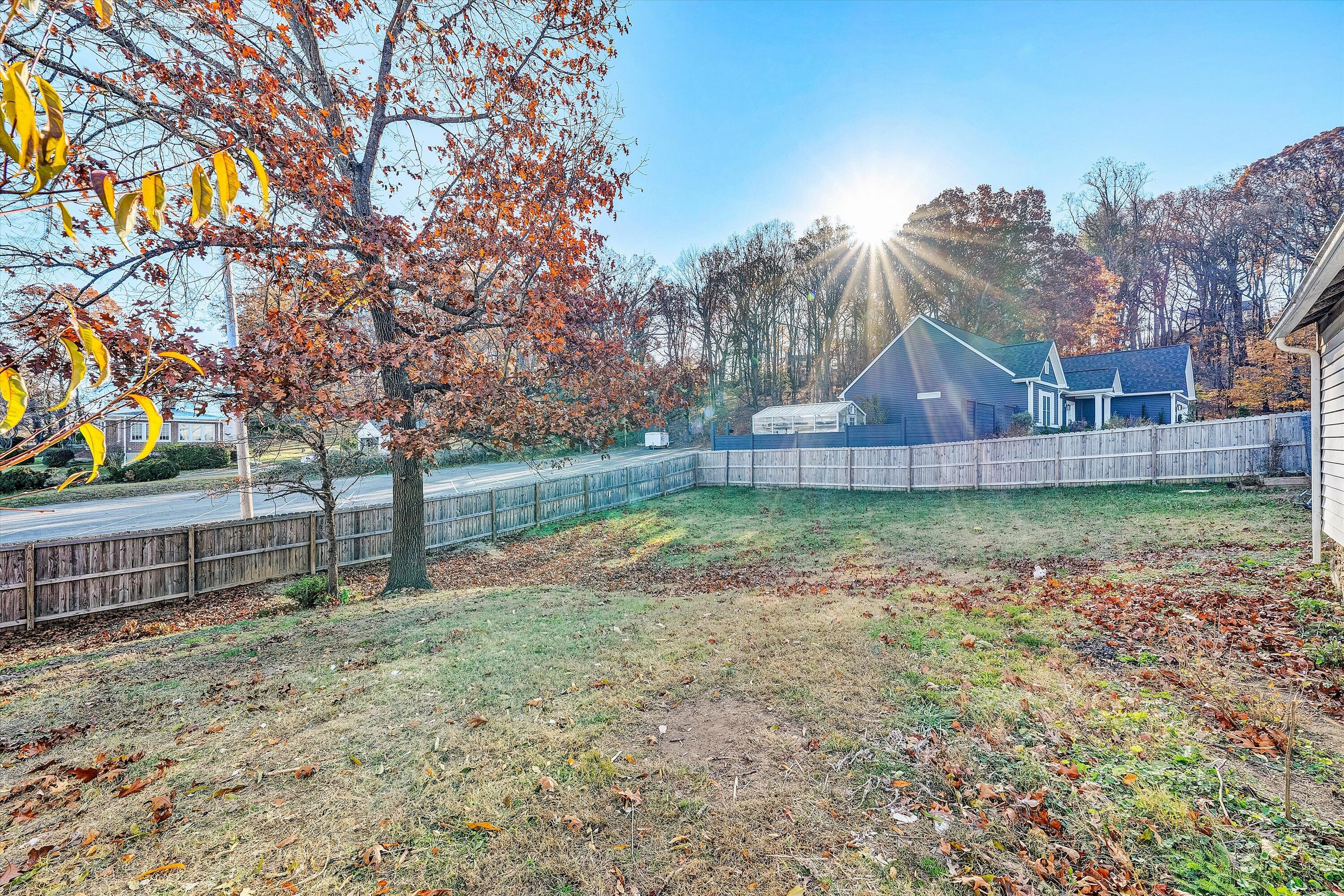 2660 Sweetbrier AVE SW