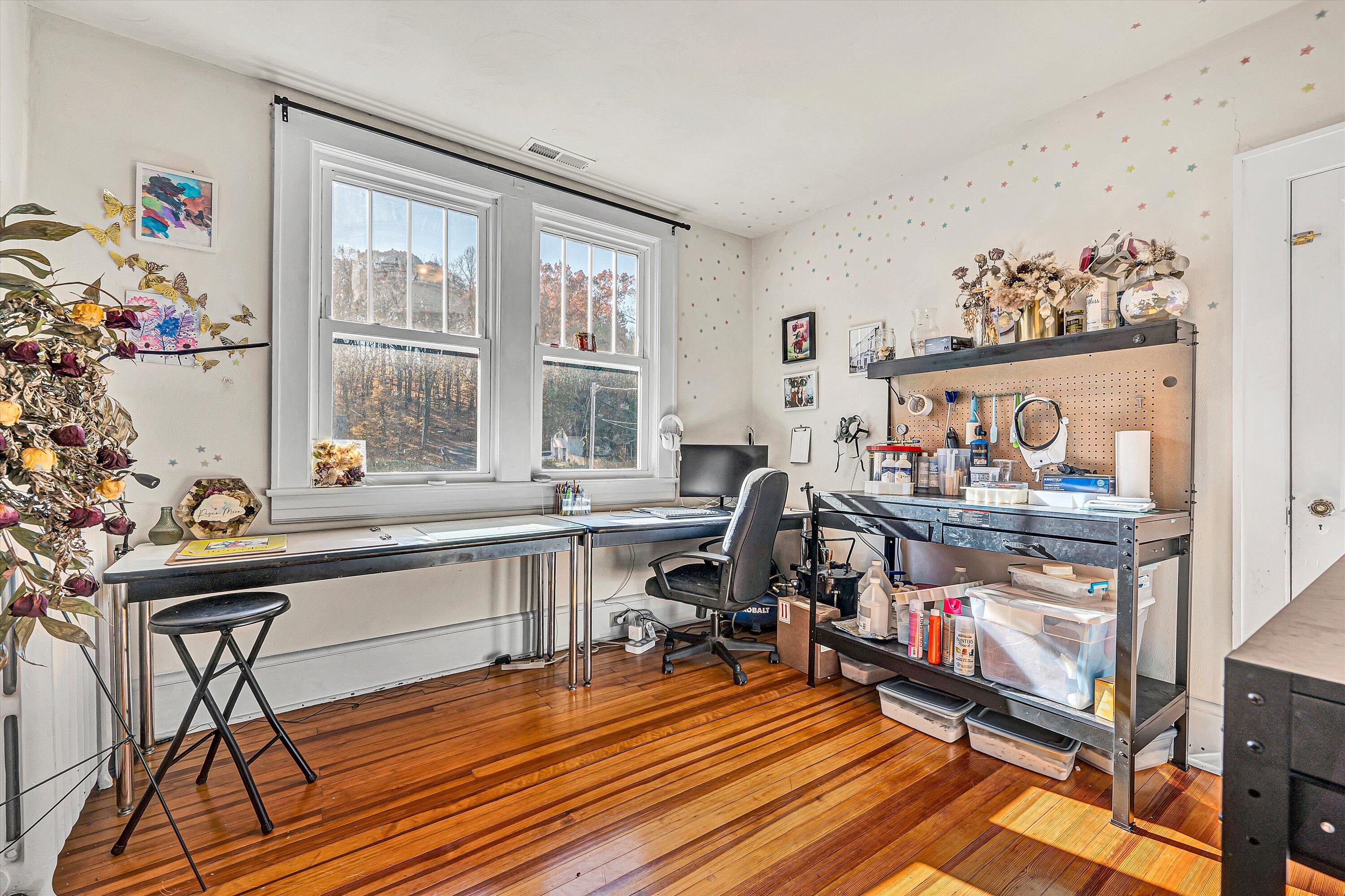 2660 Sweetbrier AVE SW