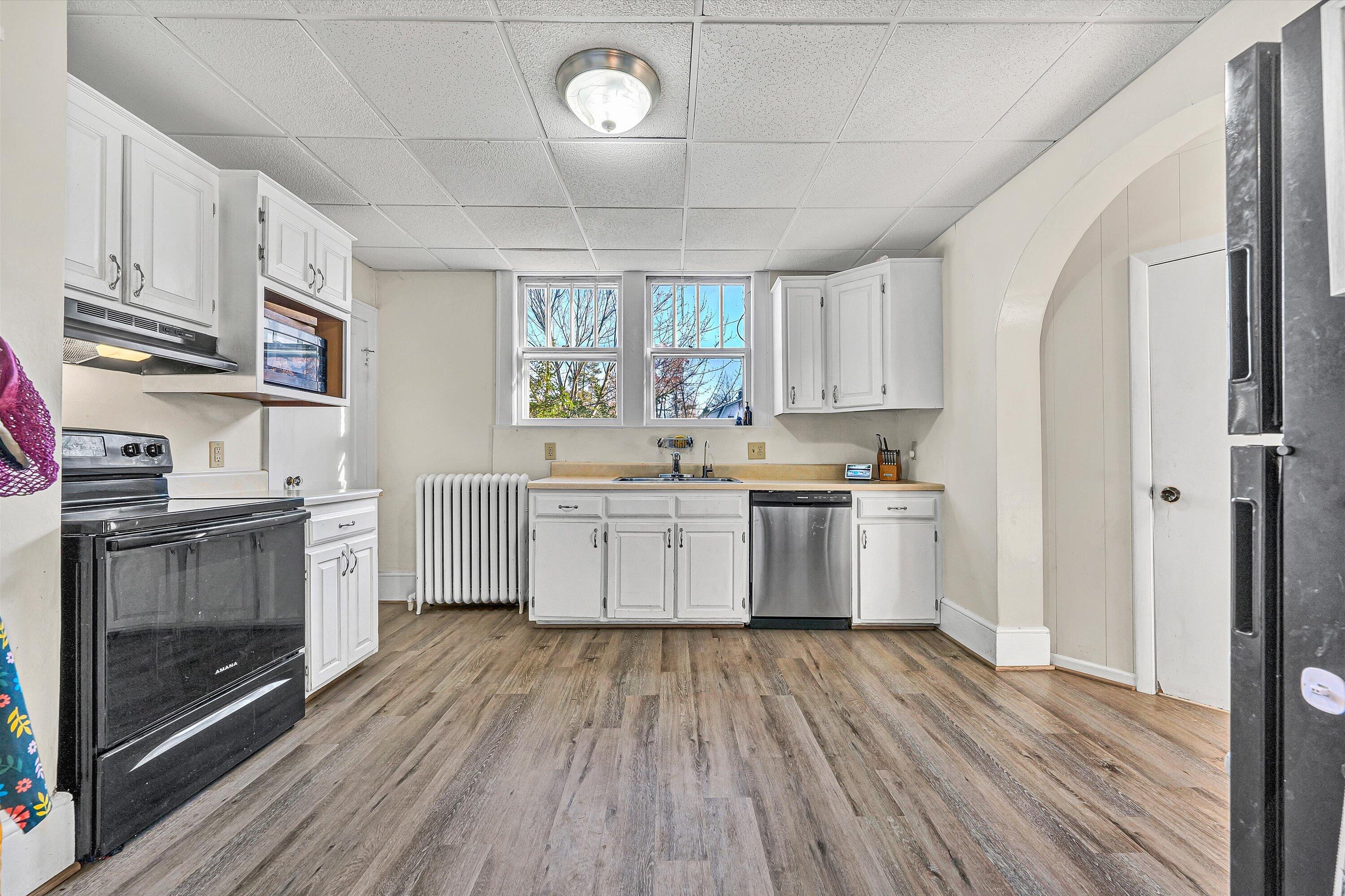 2660 Sweetbrier AVE SW