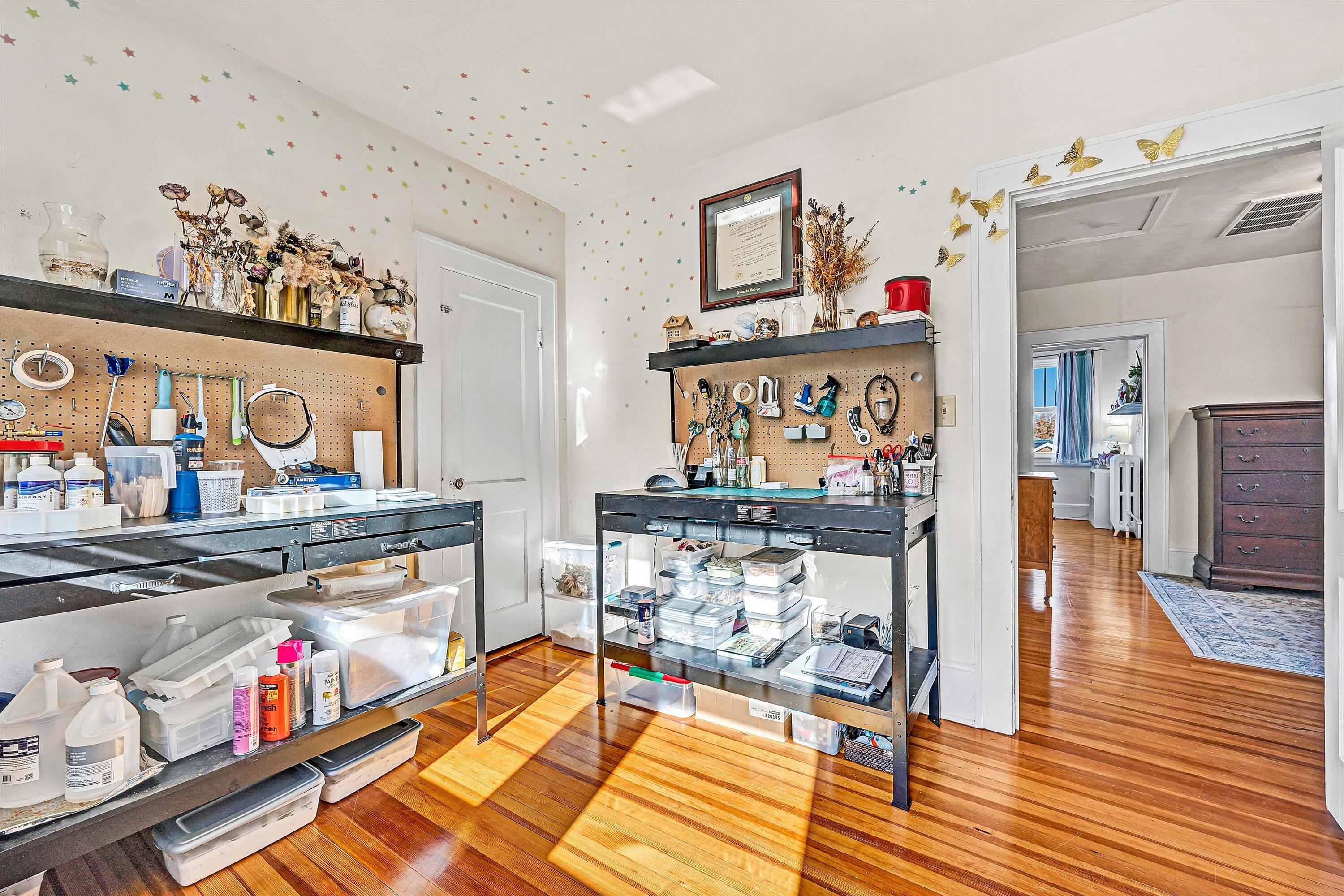 2660 Sweetbrier AVE SW