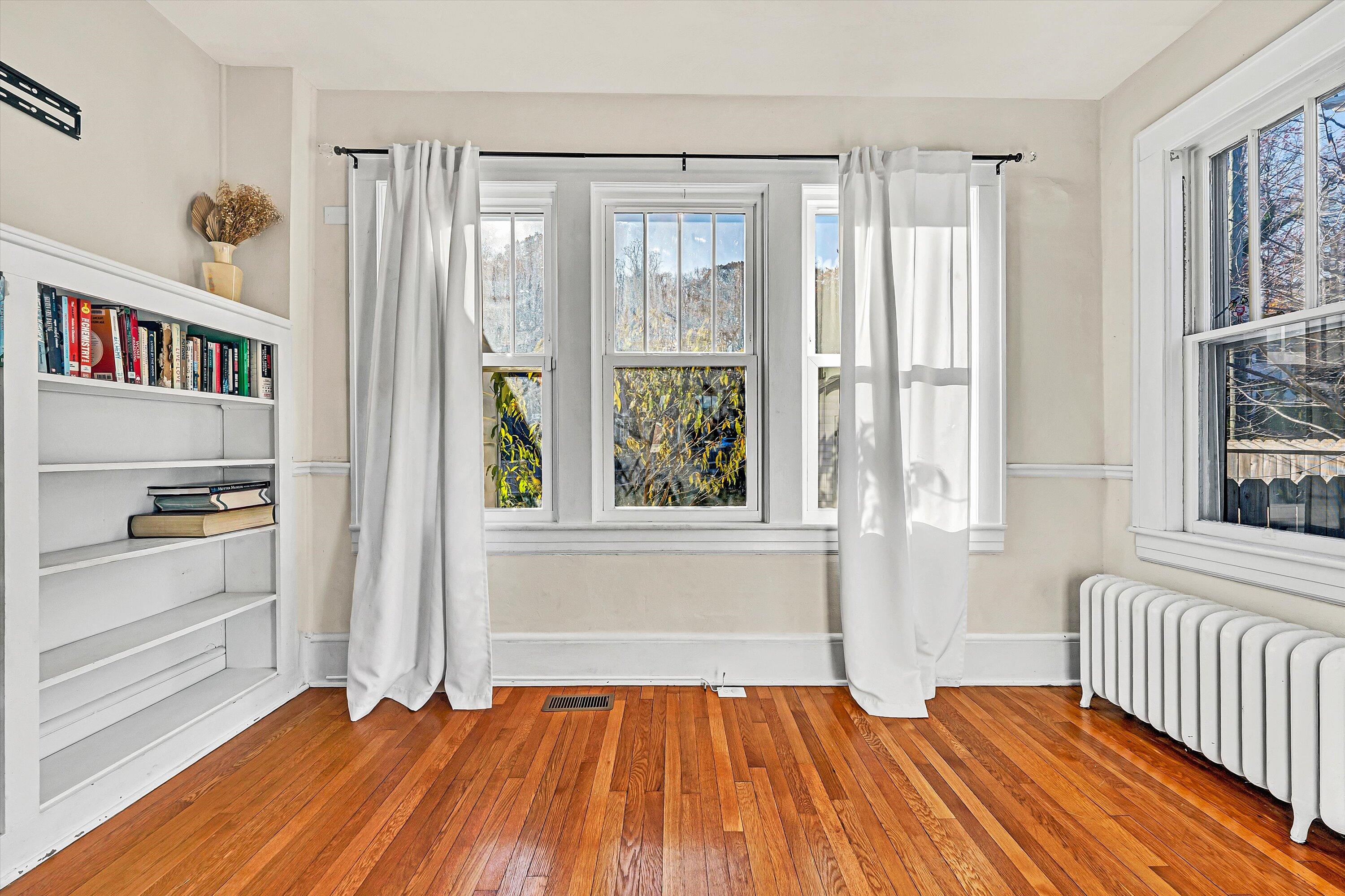 2660 Sweetbrier AVE SW