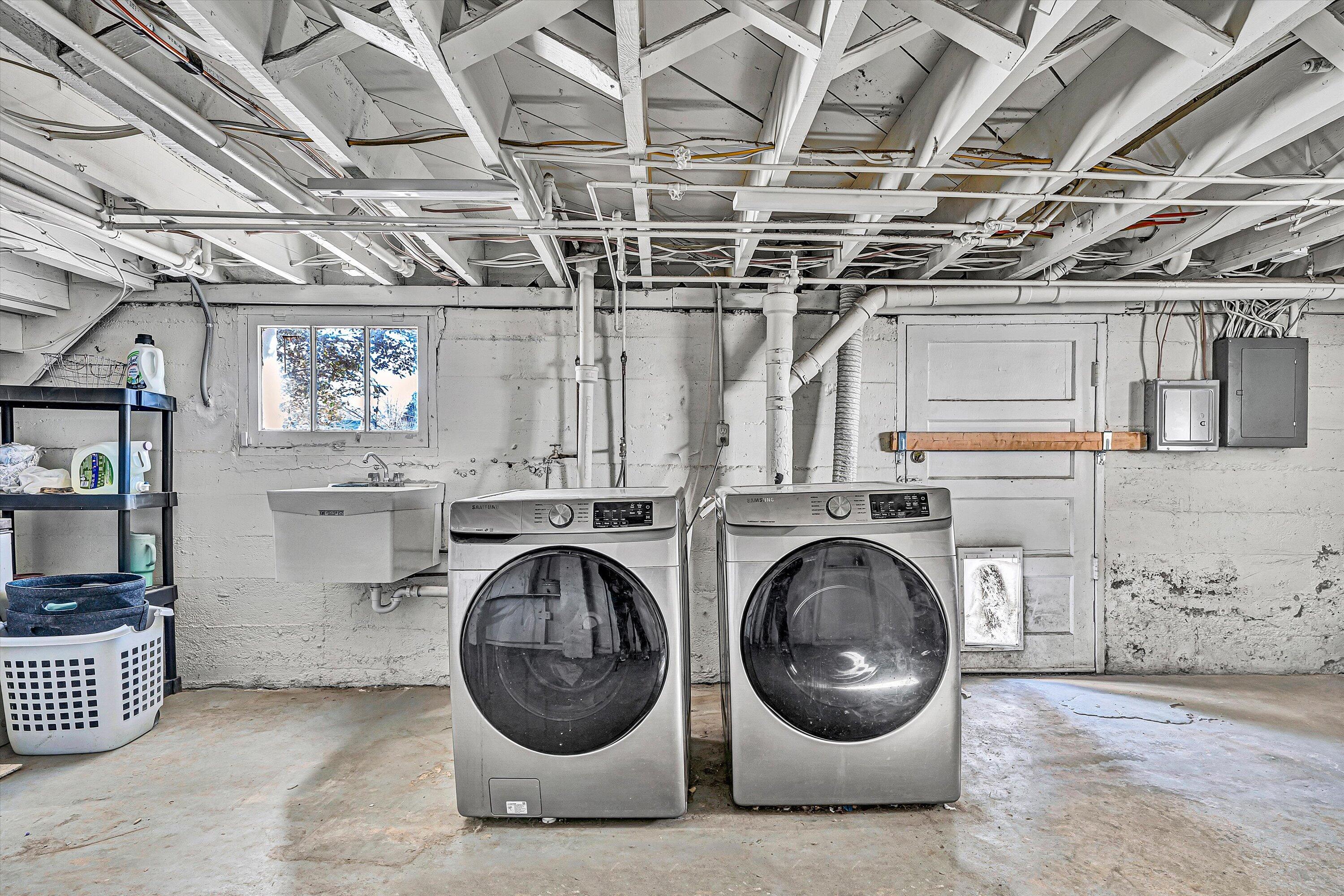 2660 Sweetbrier AVE SW