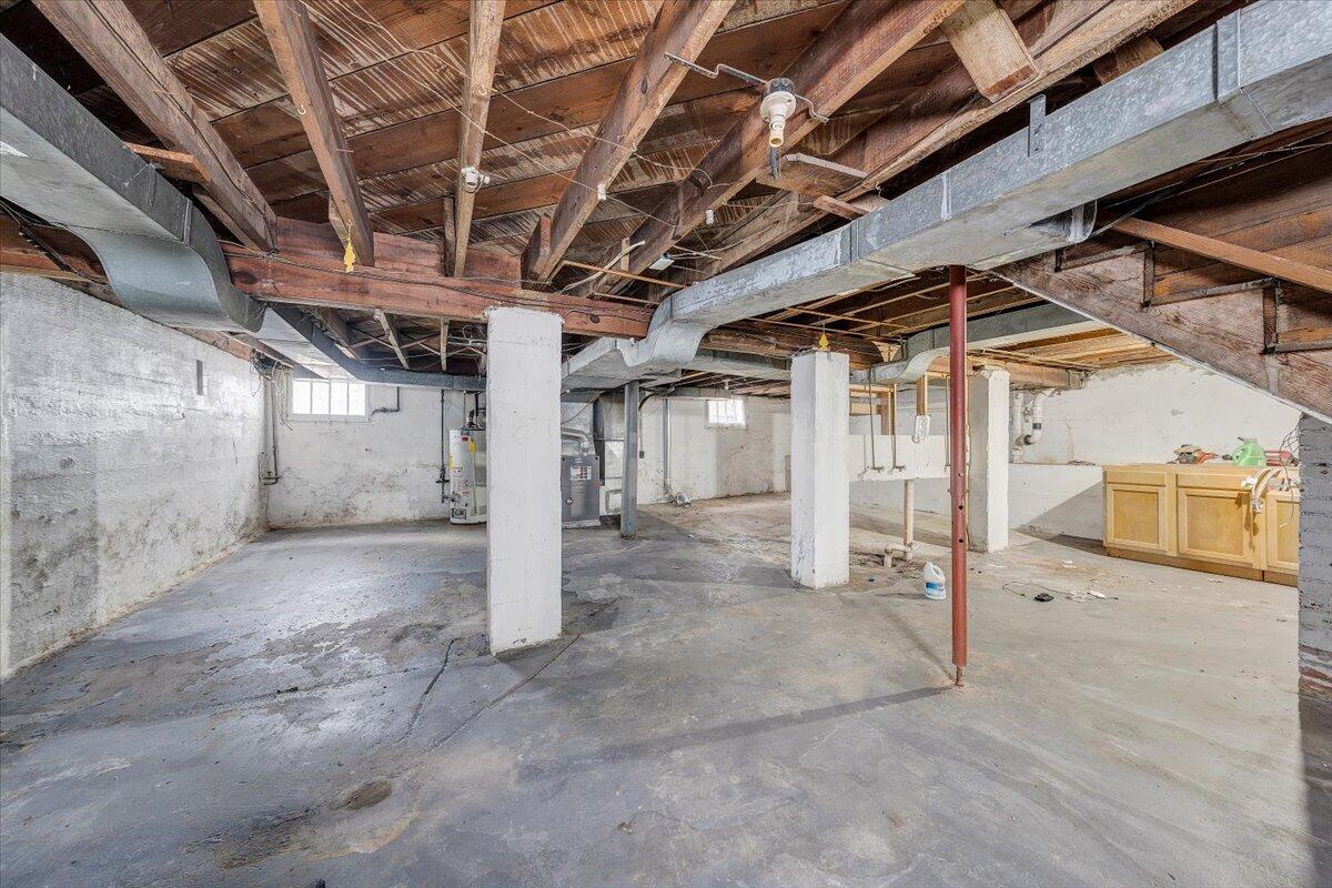 3309 Birchwood AVE NE