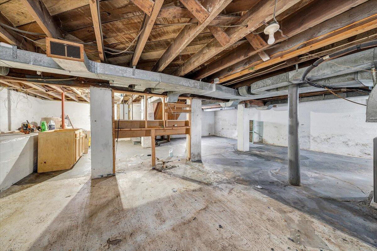 3309 Birchwood AVE NE