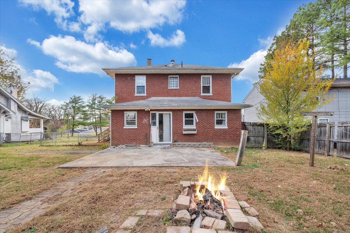 3309 Birchwood AVE NE