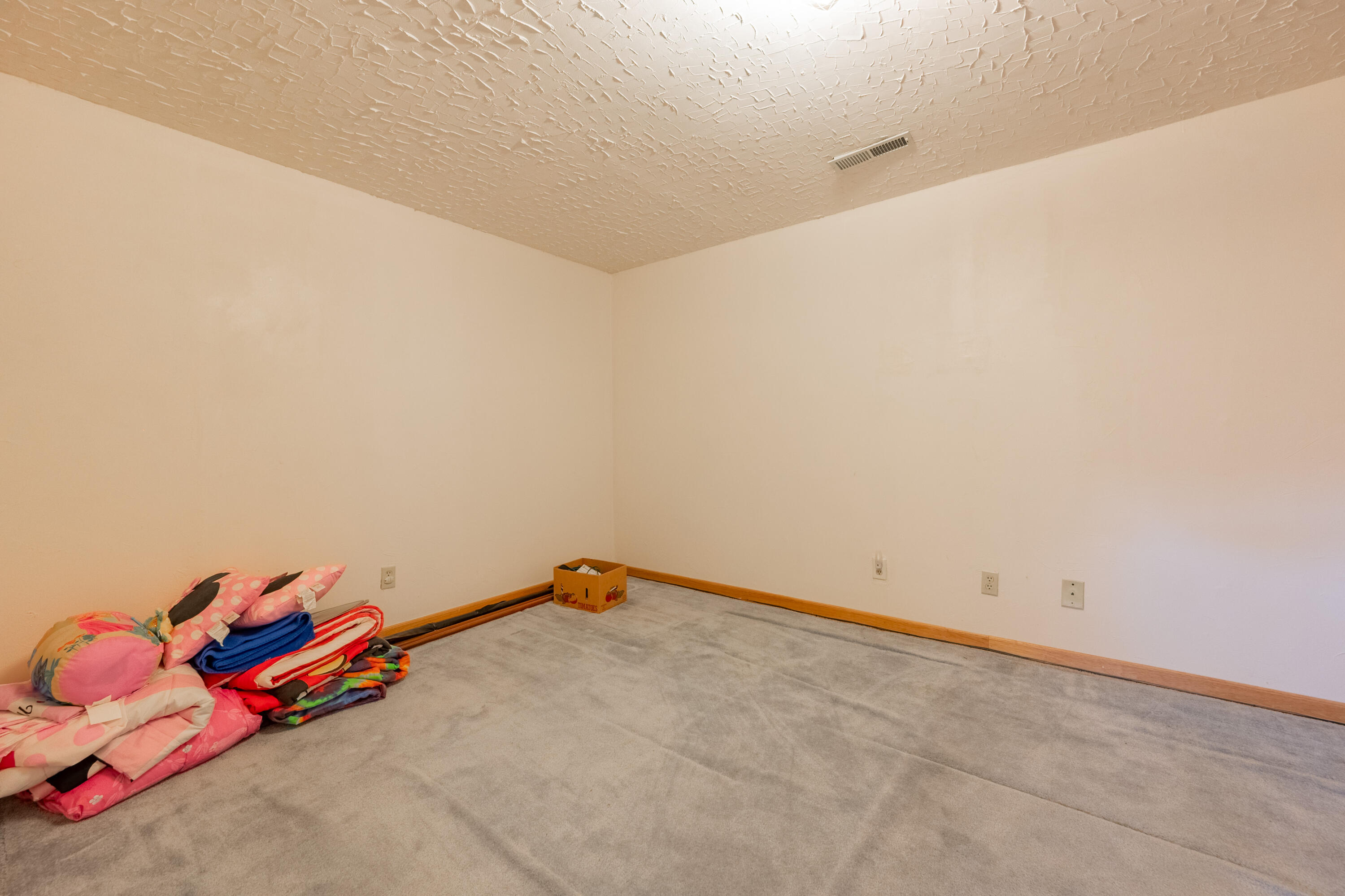 8011 Cedar Edge RD