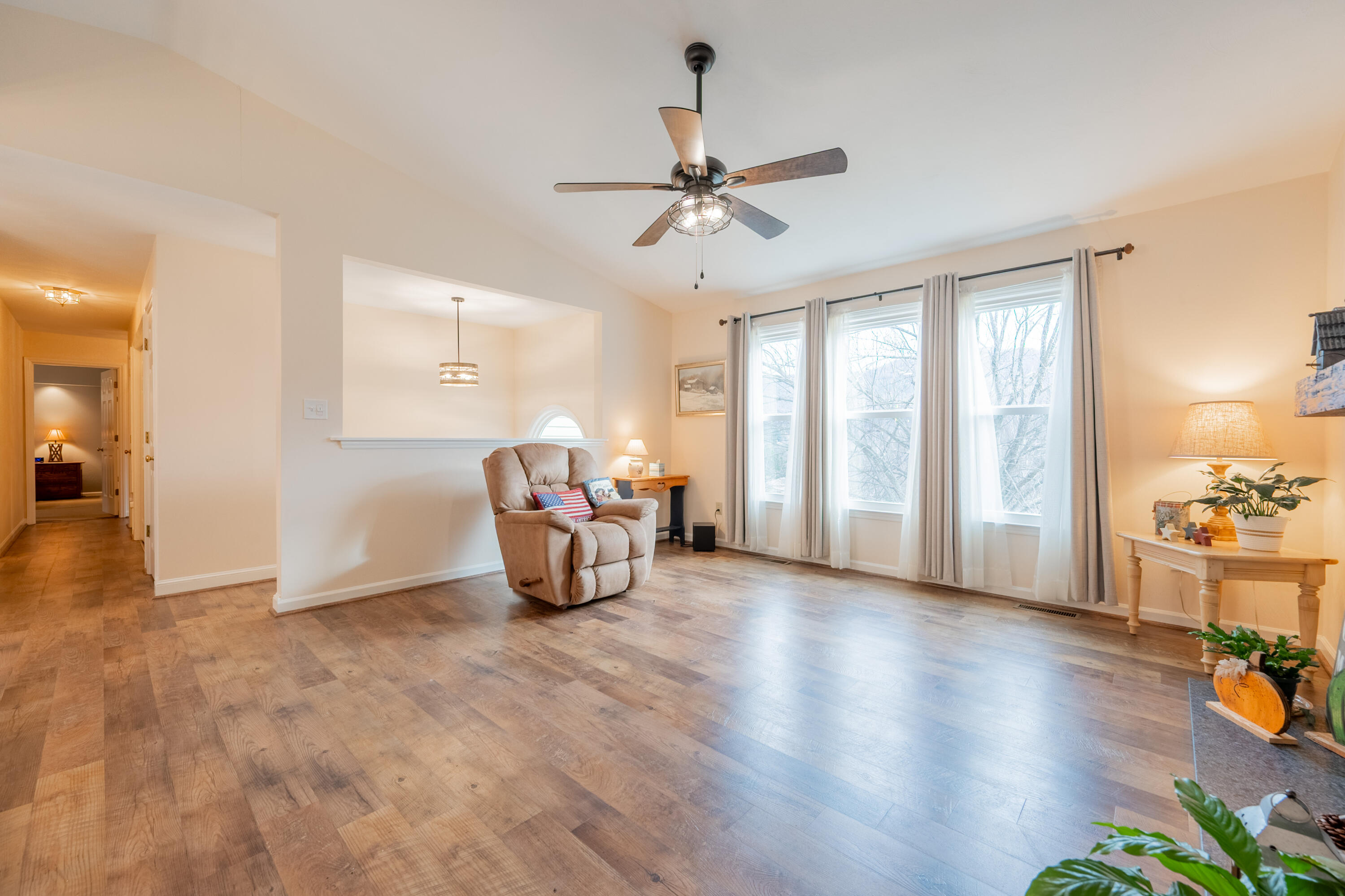8011 Cedar Edge RD