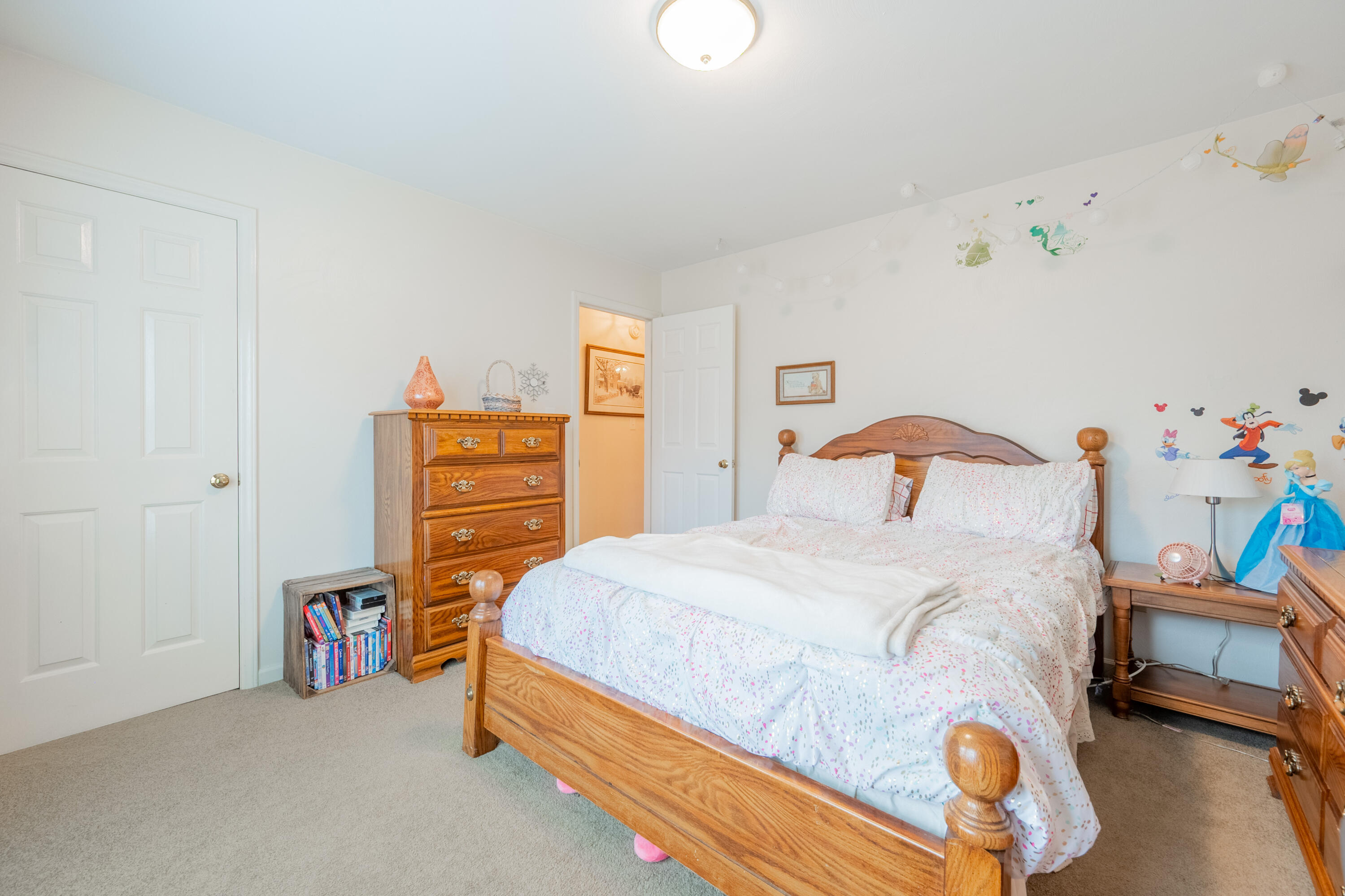 8011 Cedar Edge RD