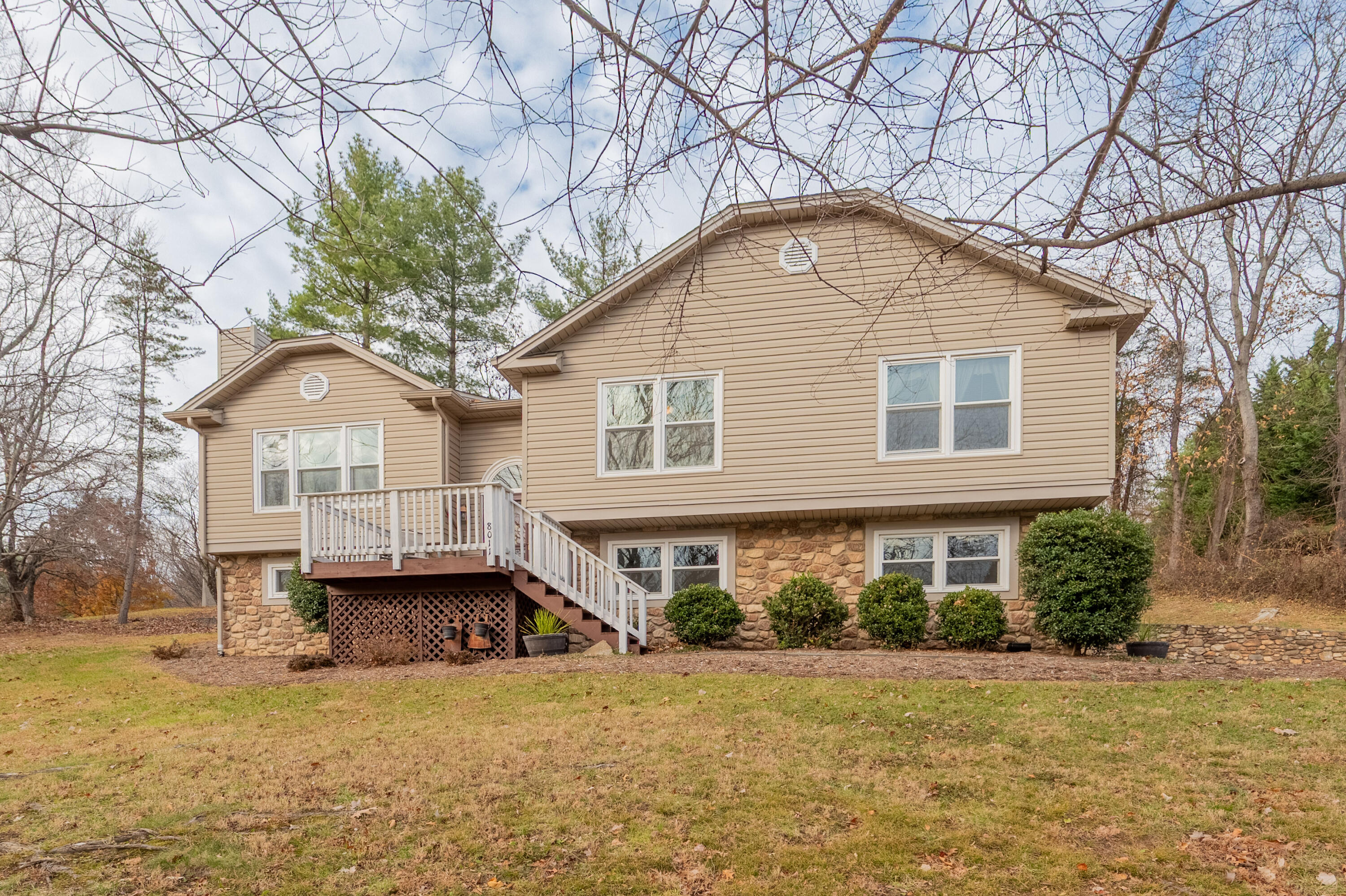 8011 Cedar Edge RD