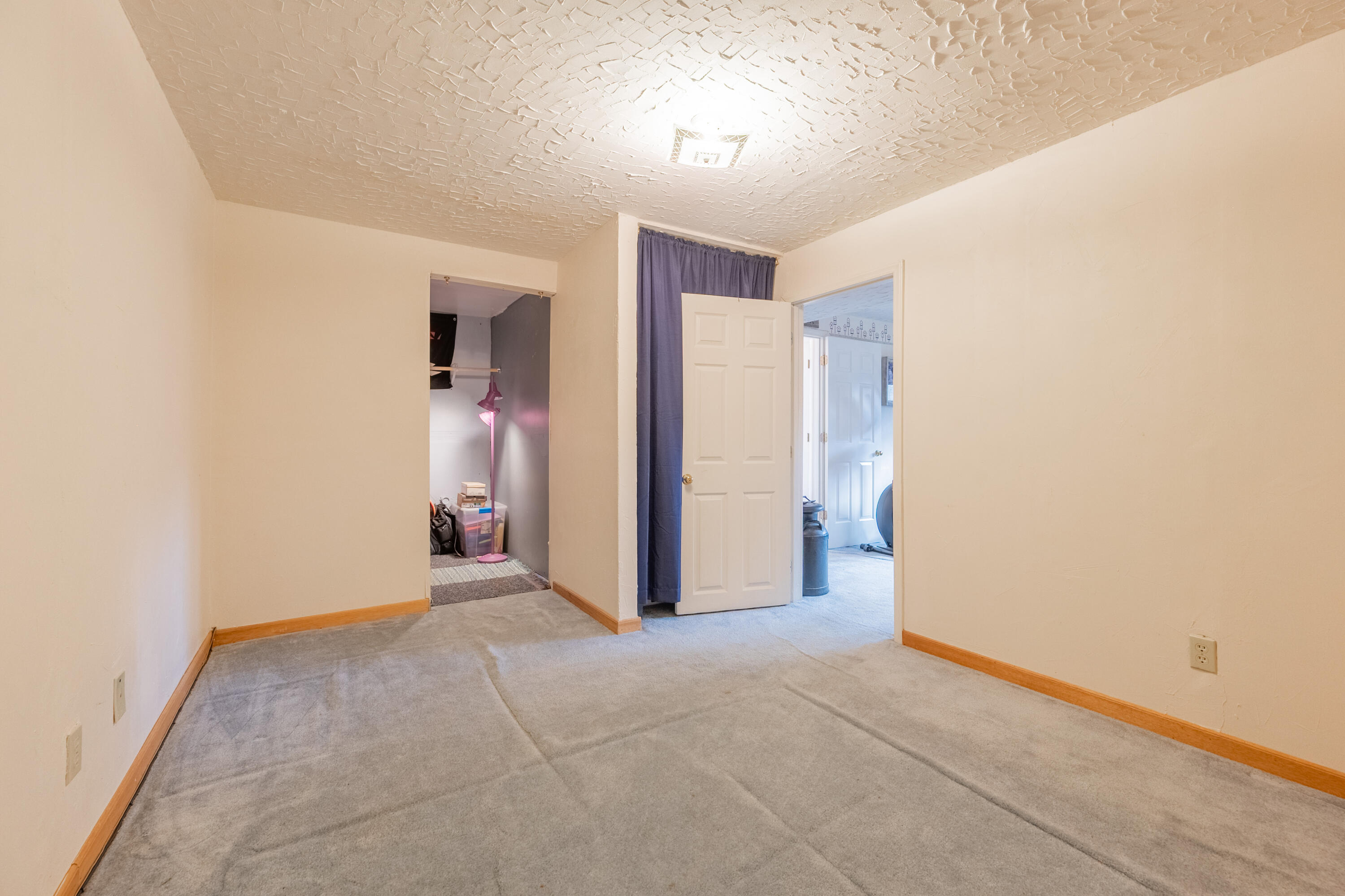 8011 Cedar Edge RD
