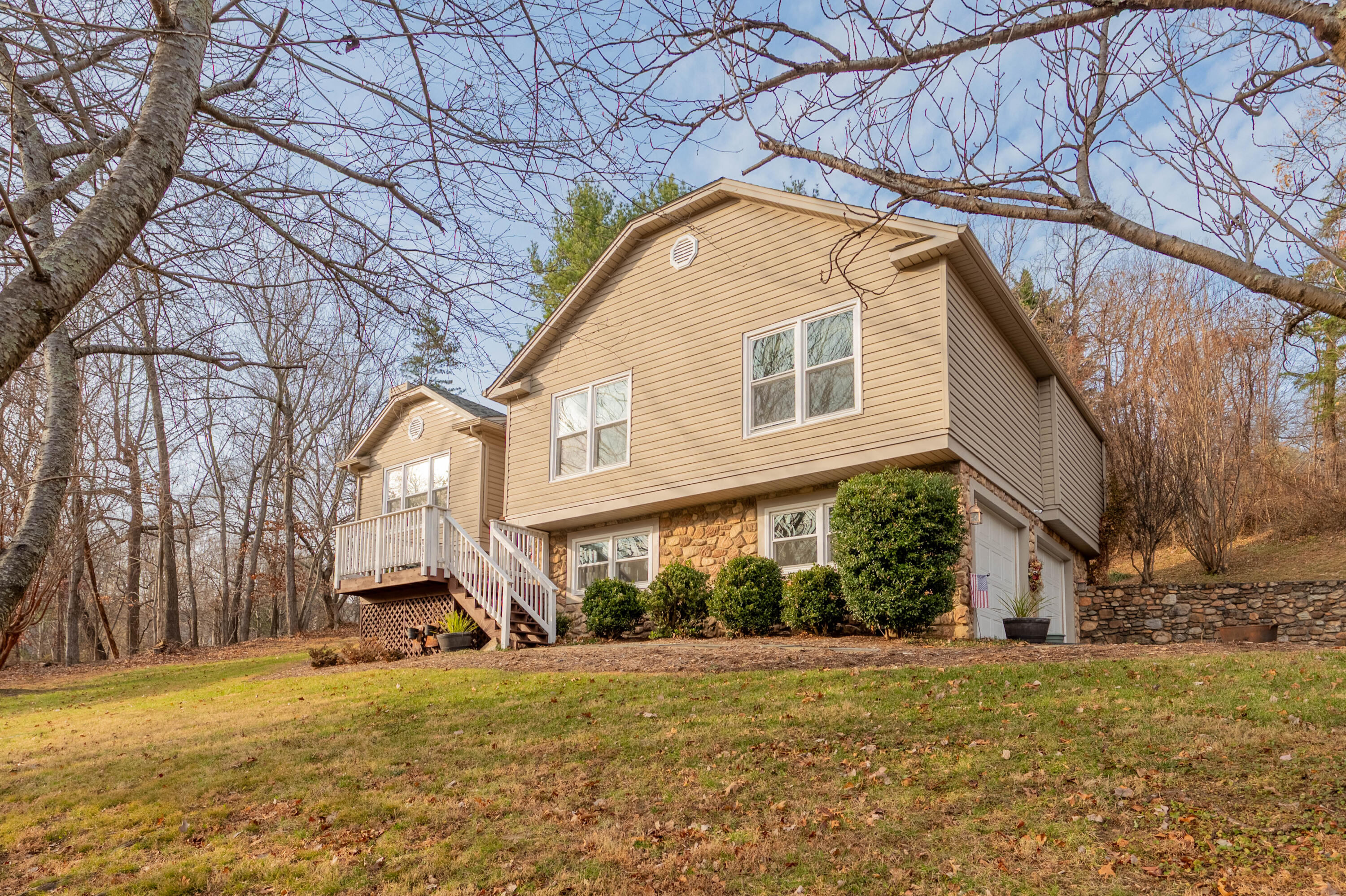 8011 Cedar Edge RD