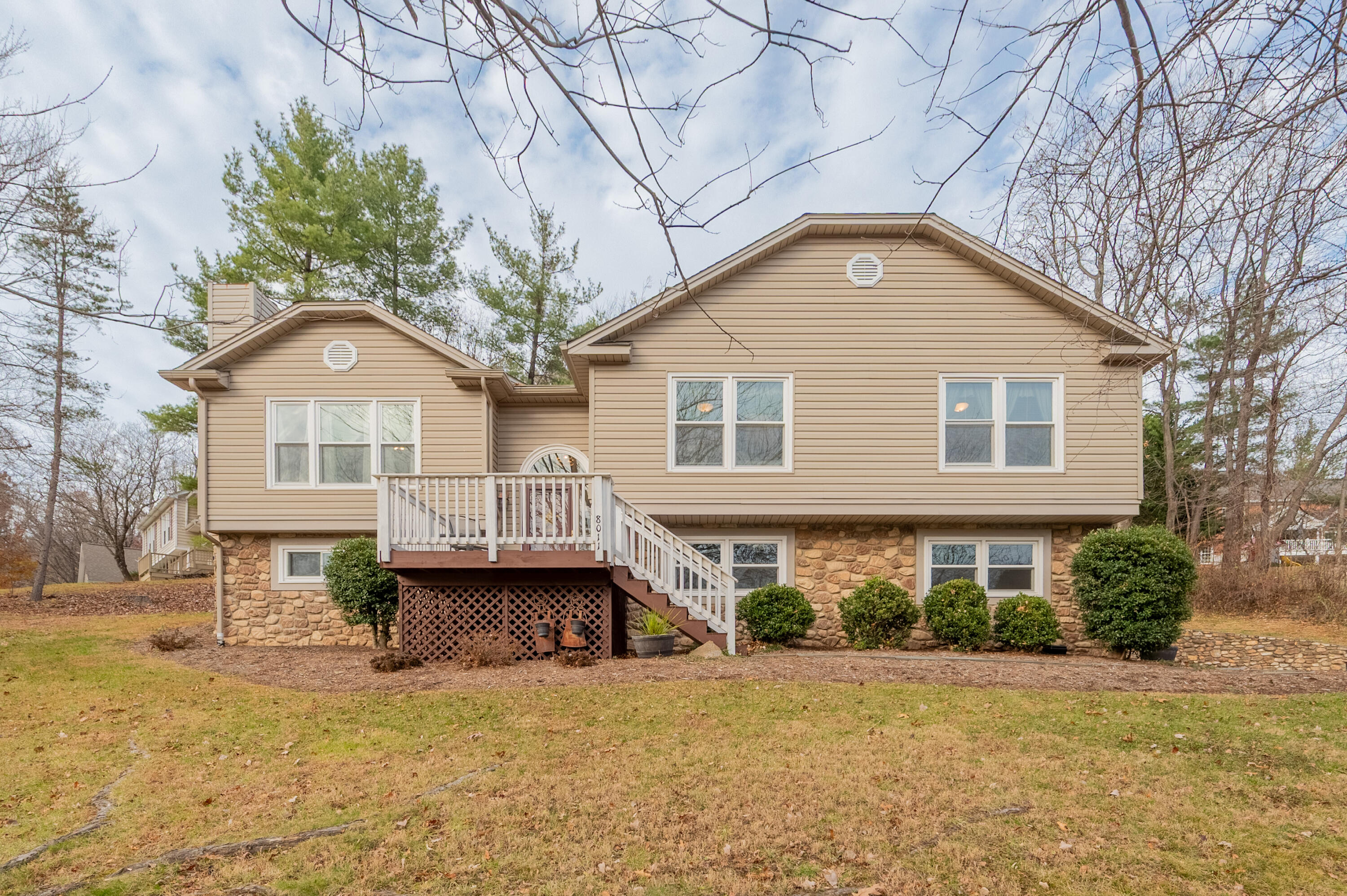 8011 Cedar Edge RD
