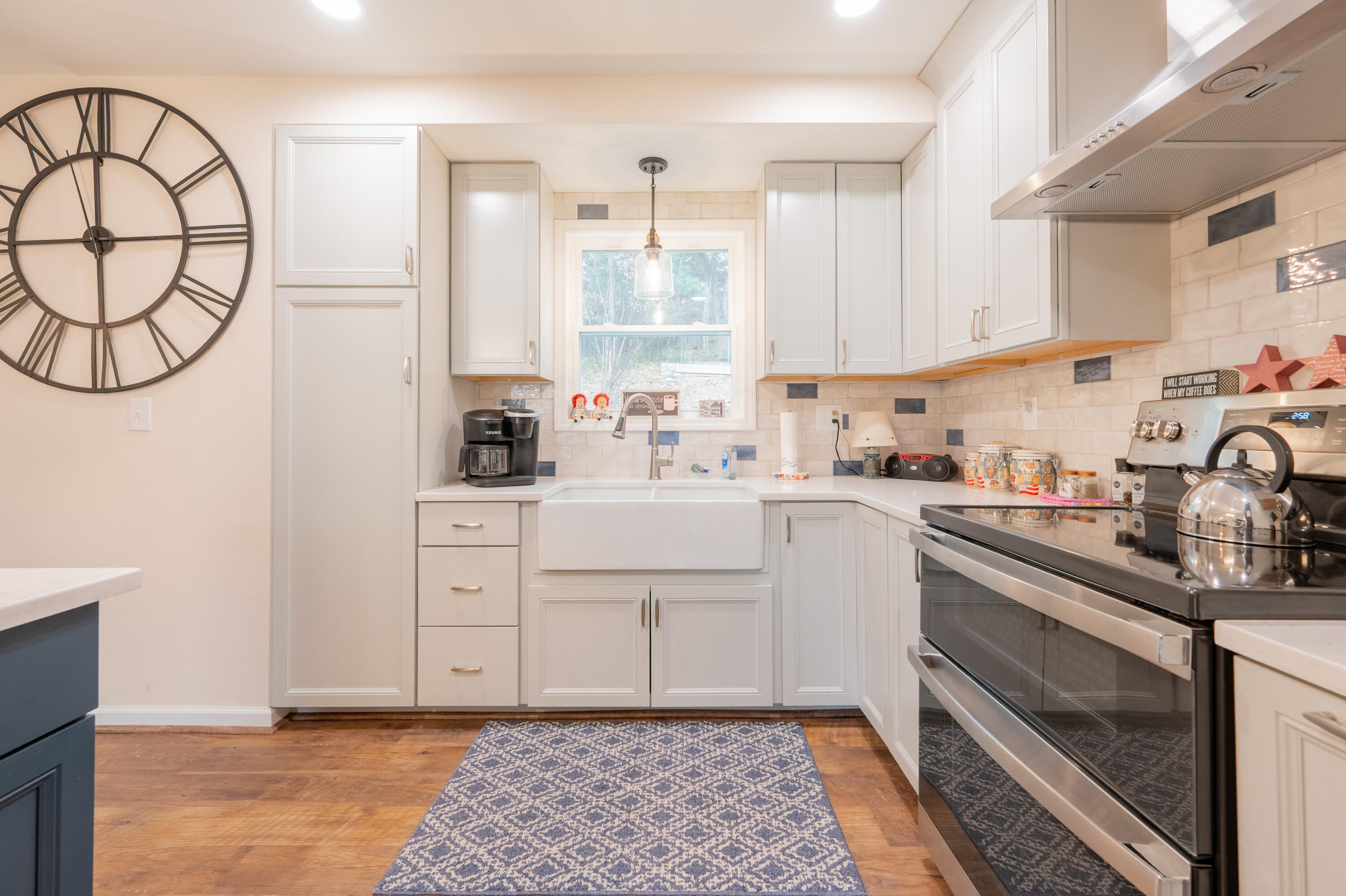 8011 Cedar Edge RD