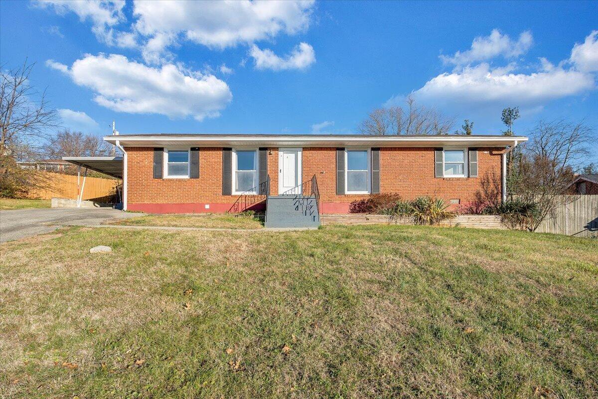 163 Tampa DR