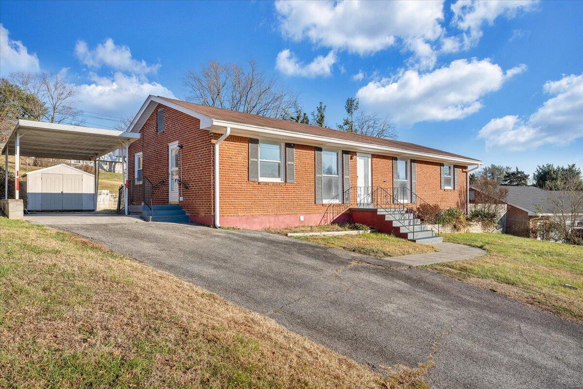 163 Tampa DR