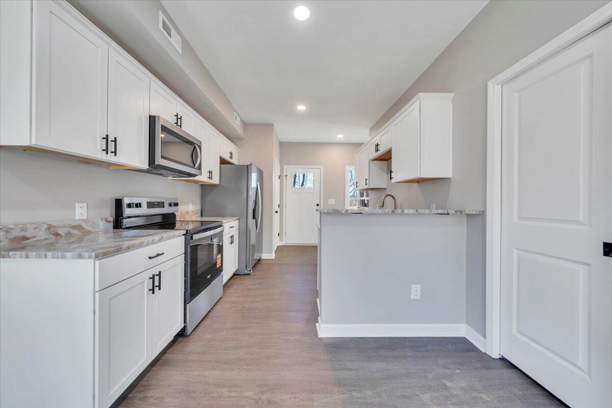 1225 15th ST SE