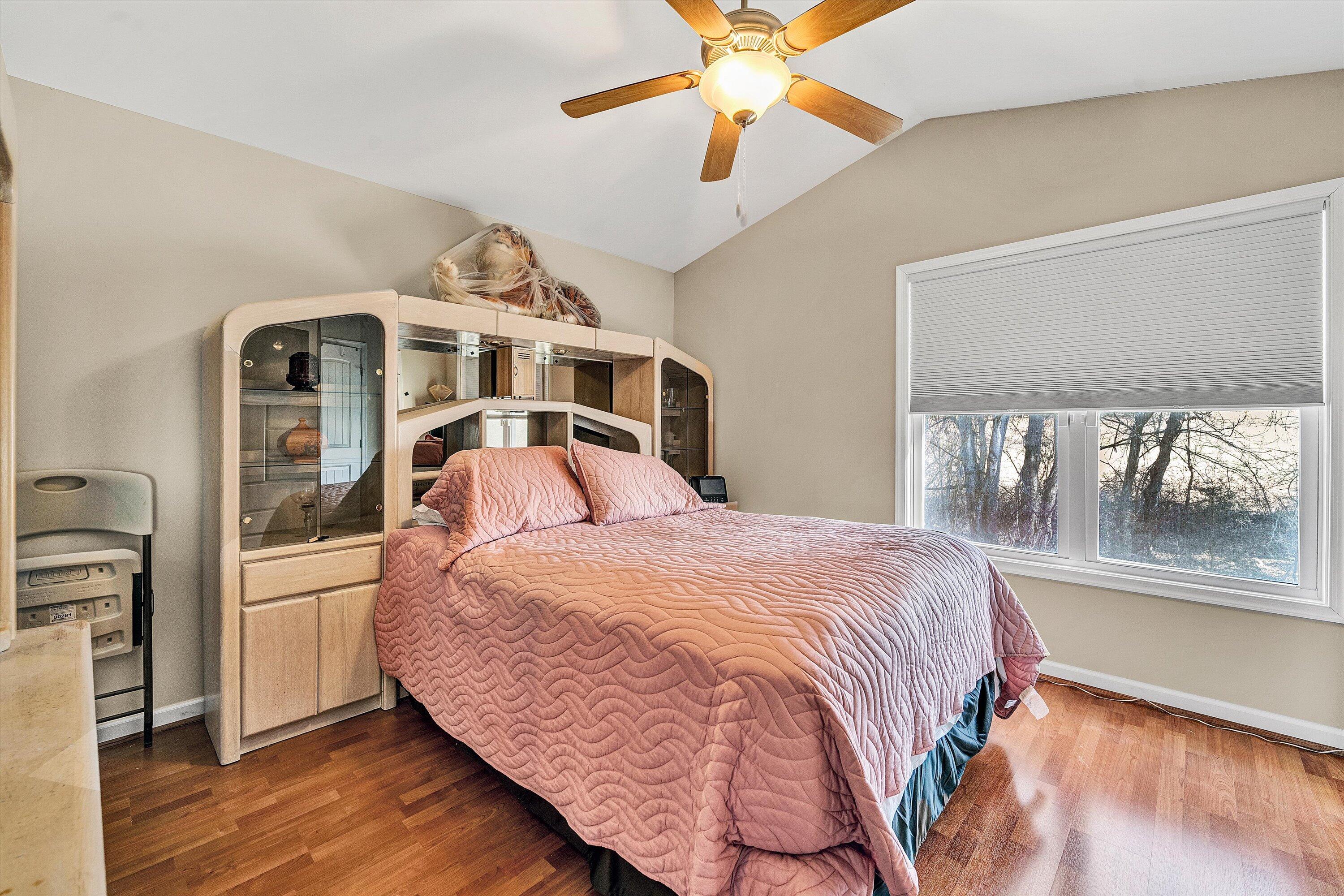 1287 Emerald Crest DR