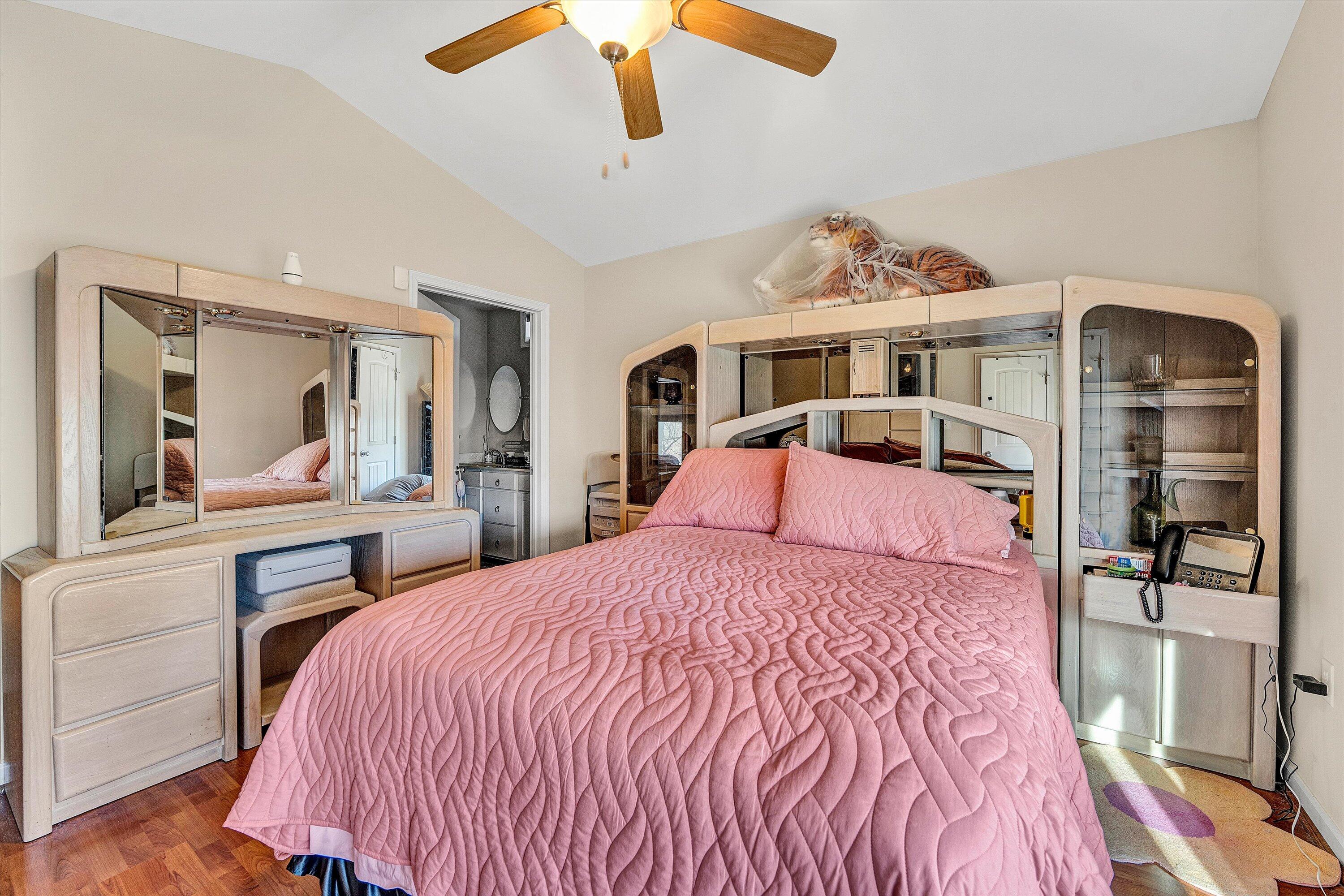 1287 Emerald Crest DR