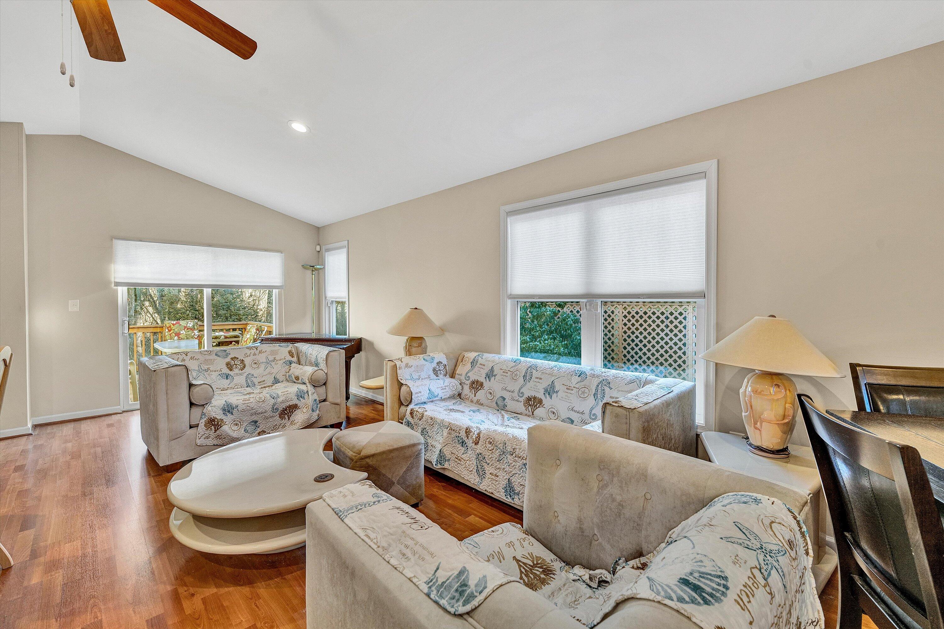 1287 Emerald Crest DR