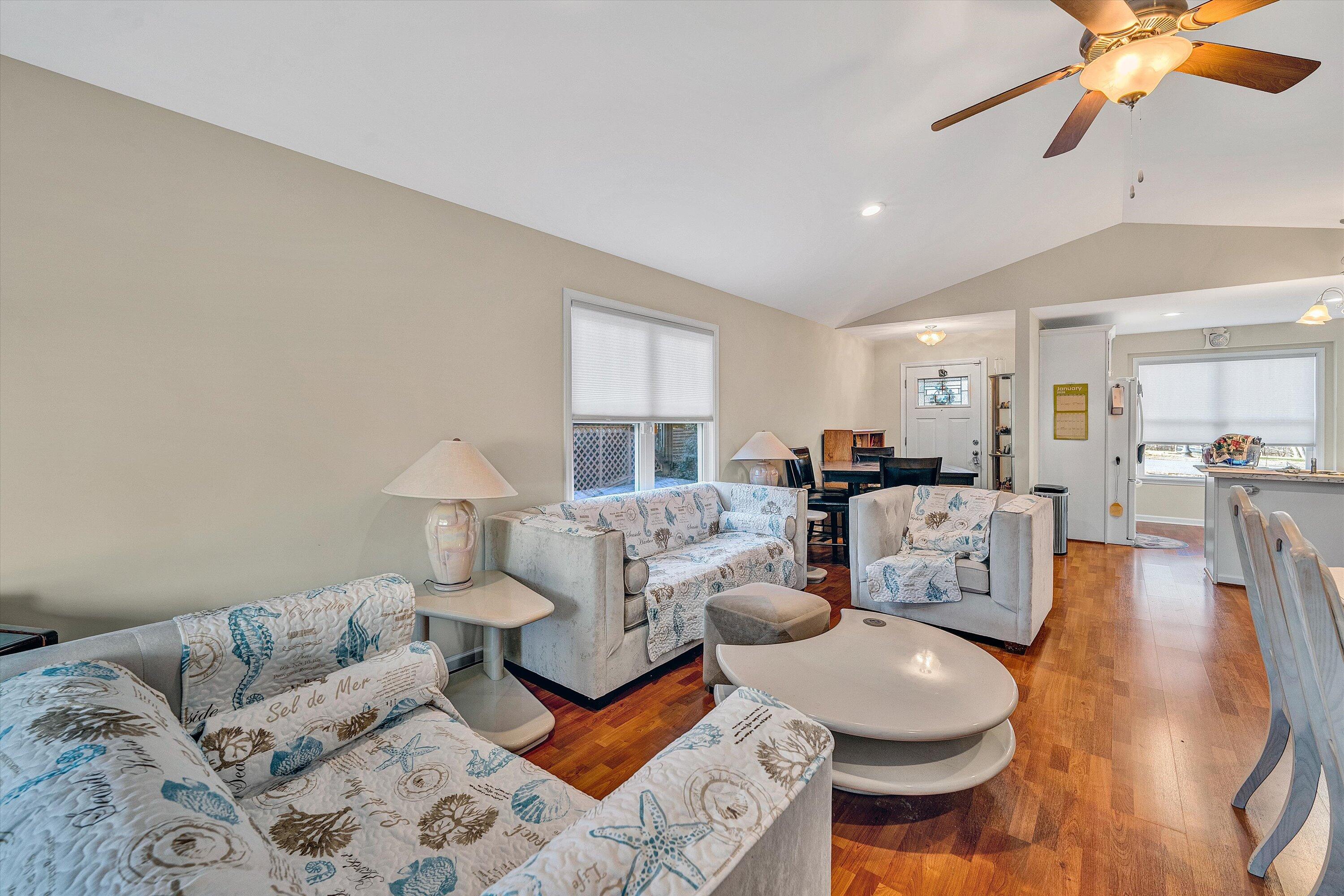 1287 Emerald Crest DR