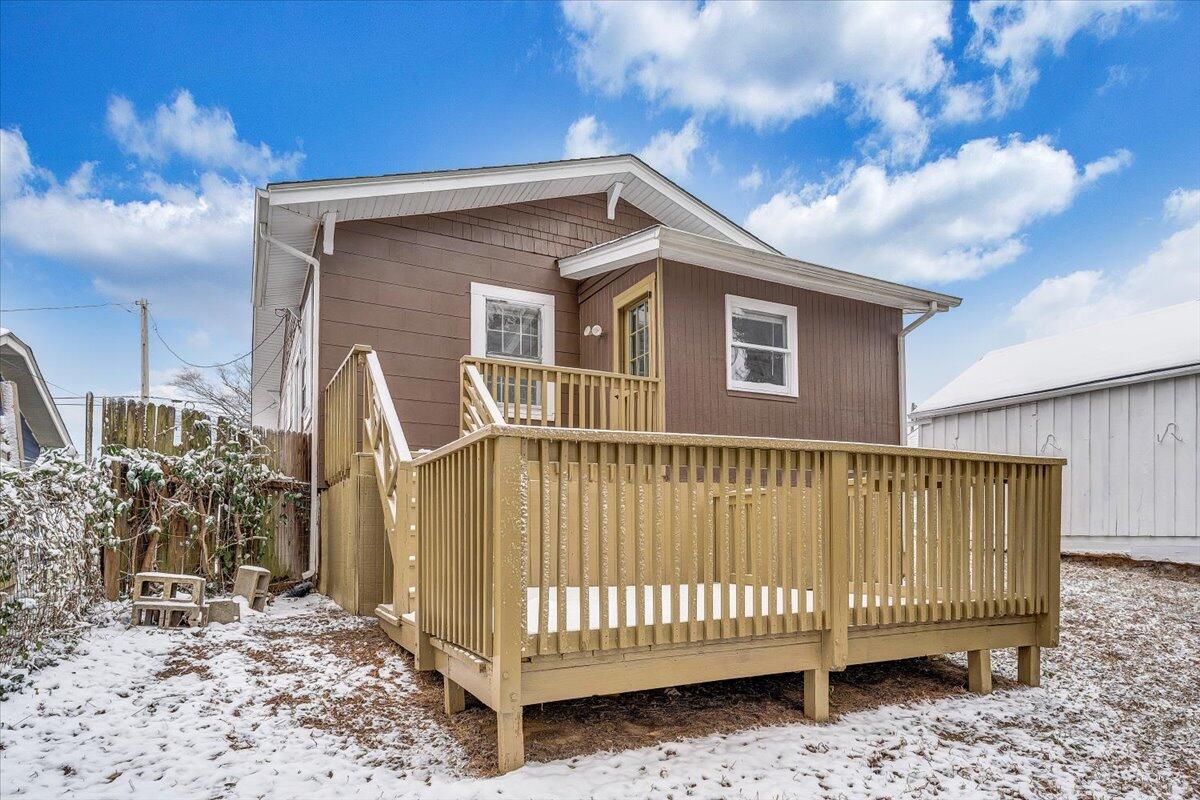 1507 Gladstone AVE SE