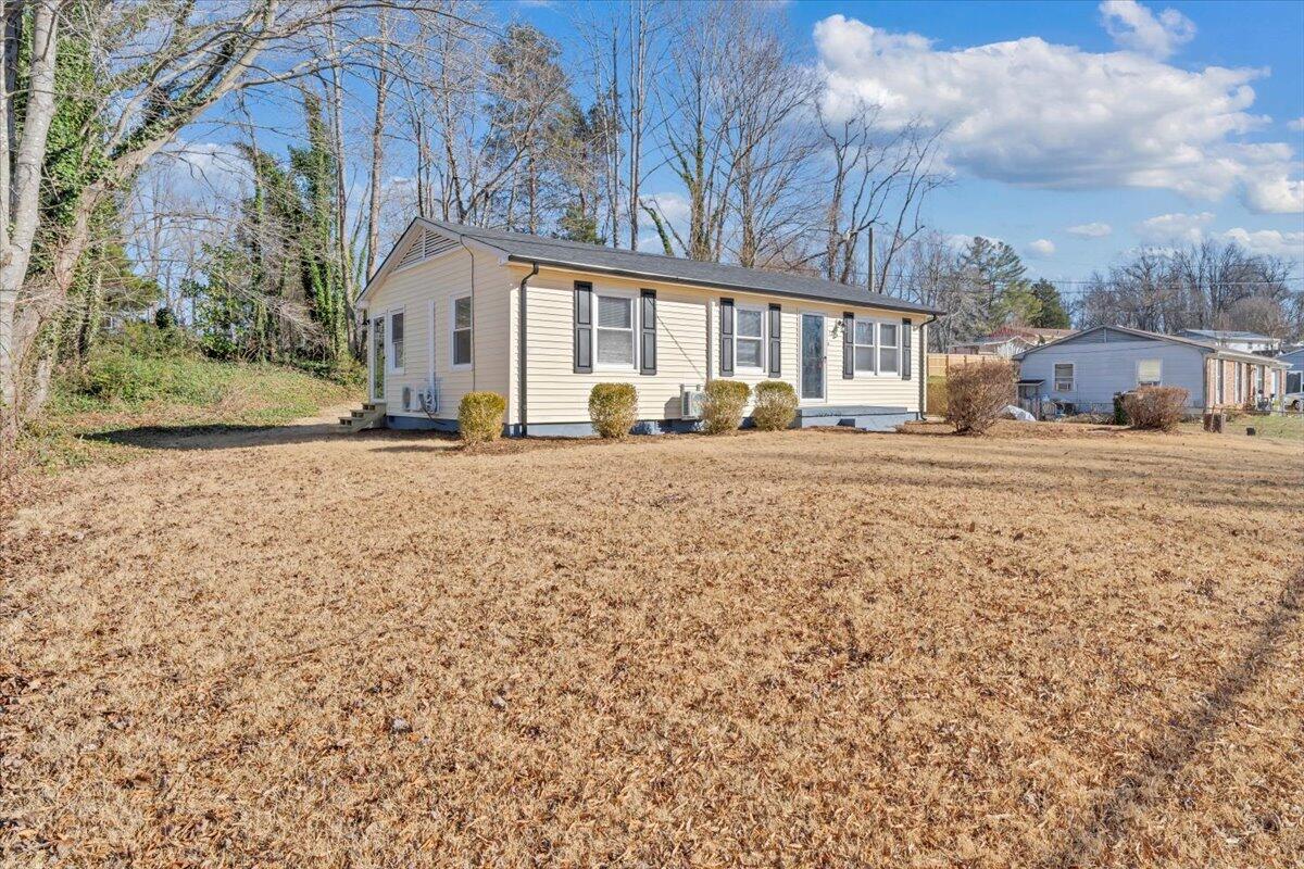 232 Confederate AVE