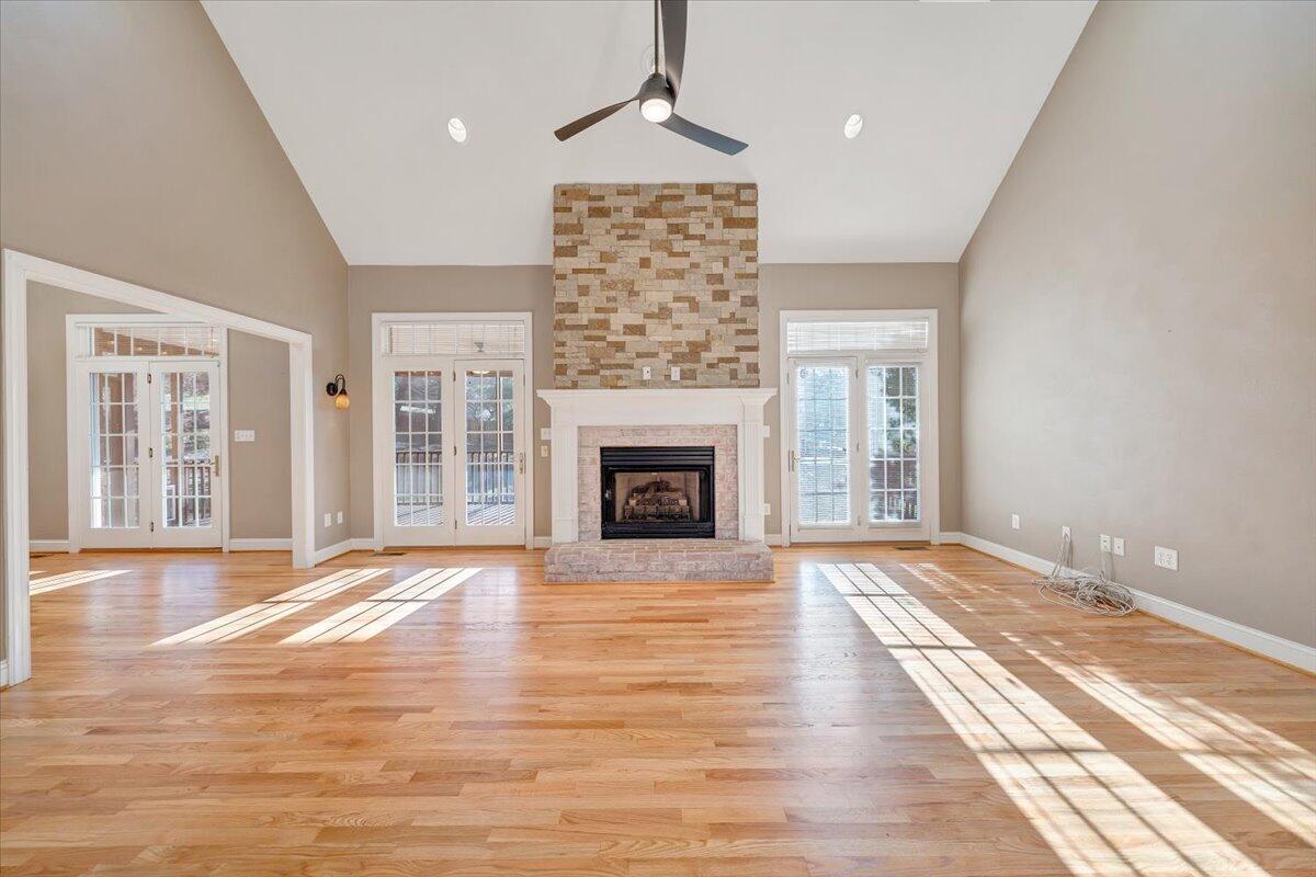 232 Post Oak DR