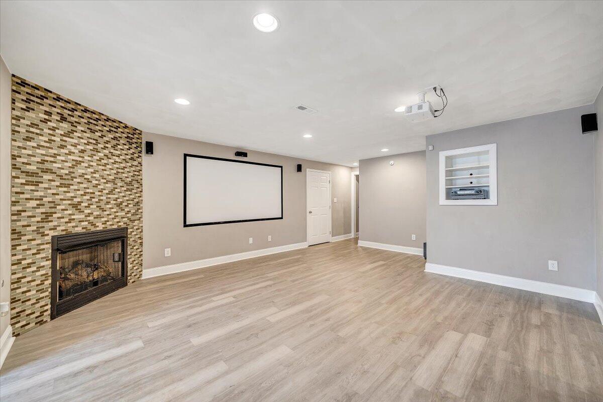 232 Post Oak DR