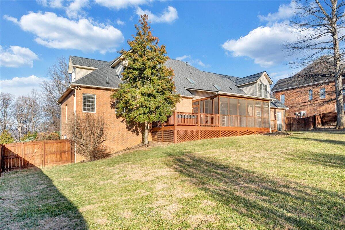232 Post Oak DR