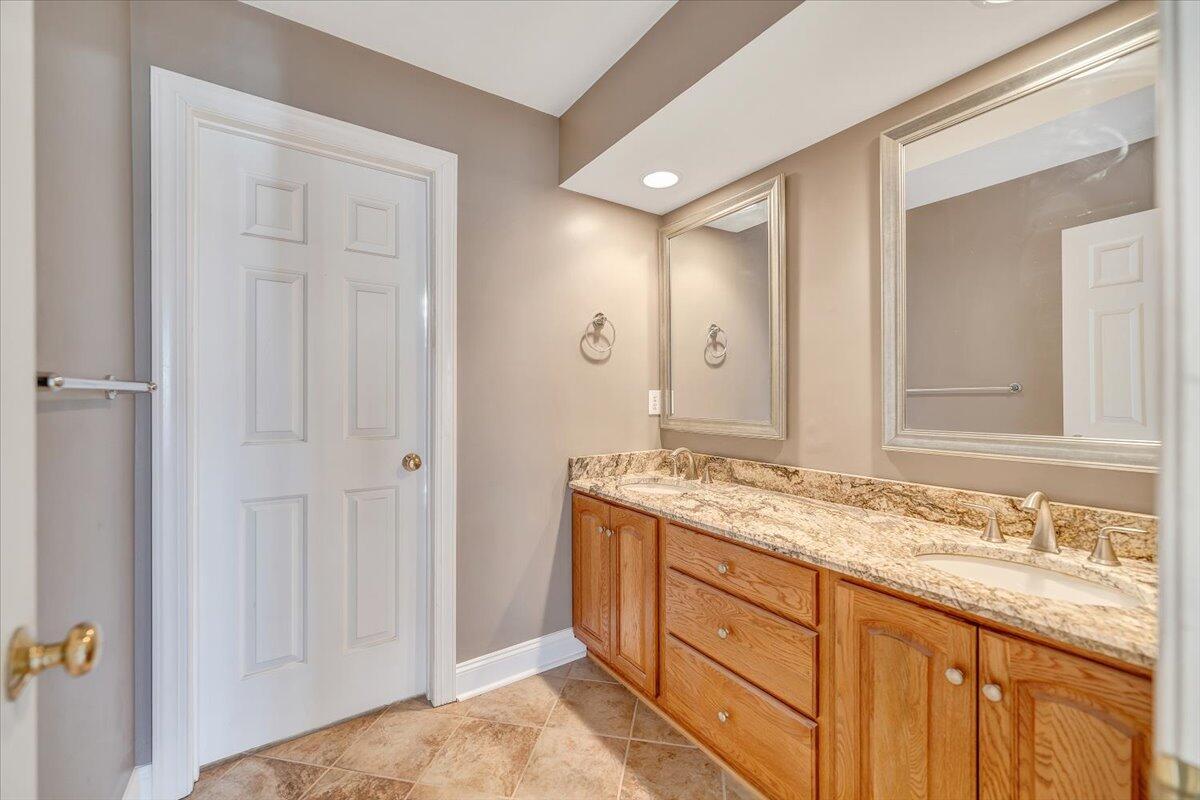 232 Post Oak DR