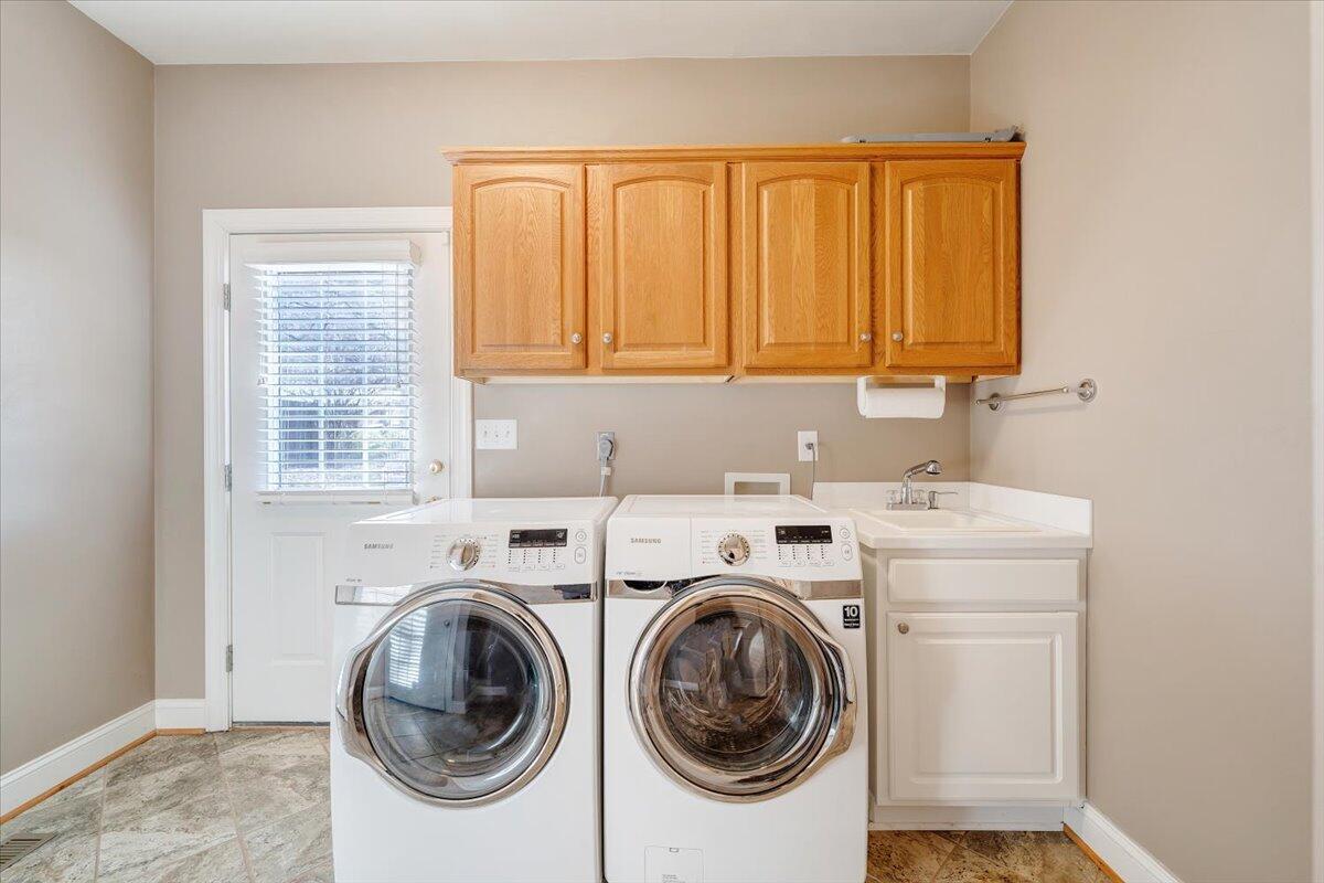 232 Post Oak DR