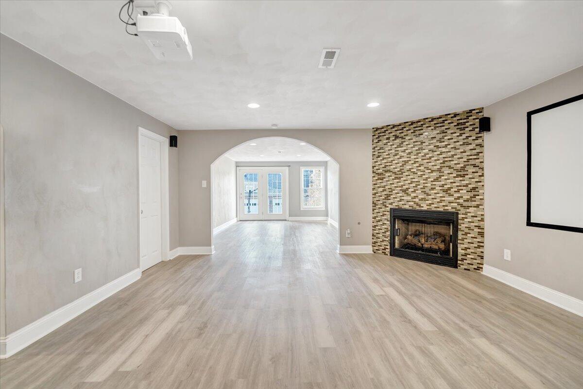 232 Post Oak DR