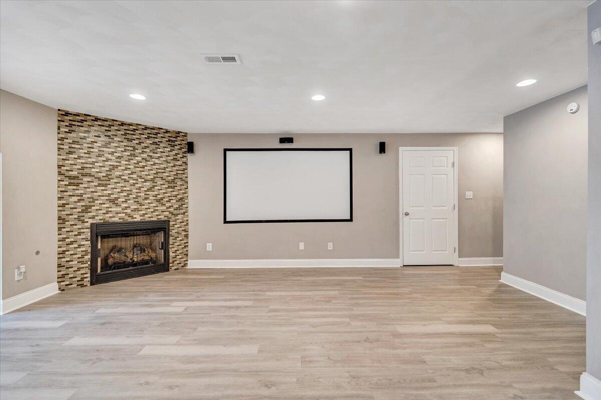 232 Post Oak DR