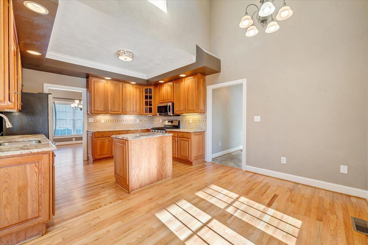 232 Post Oak DR