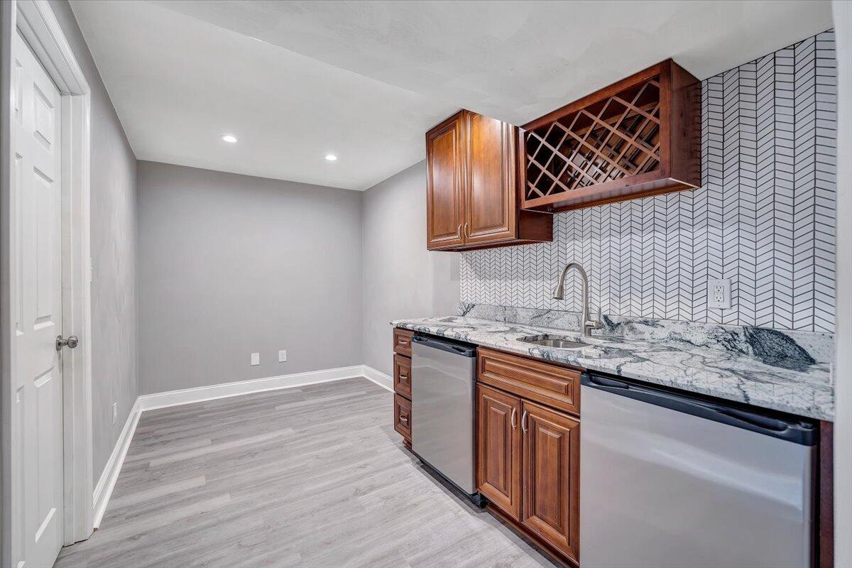 232 Post Oak DR