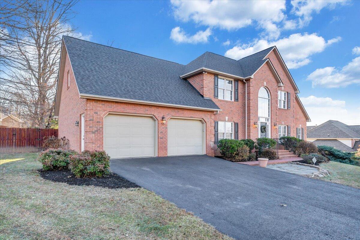 232 Post Oak DR