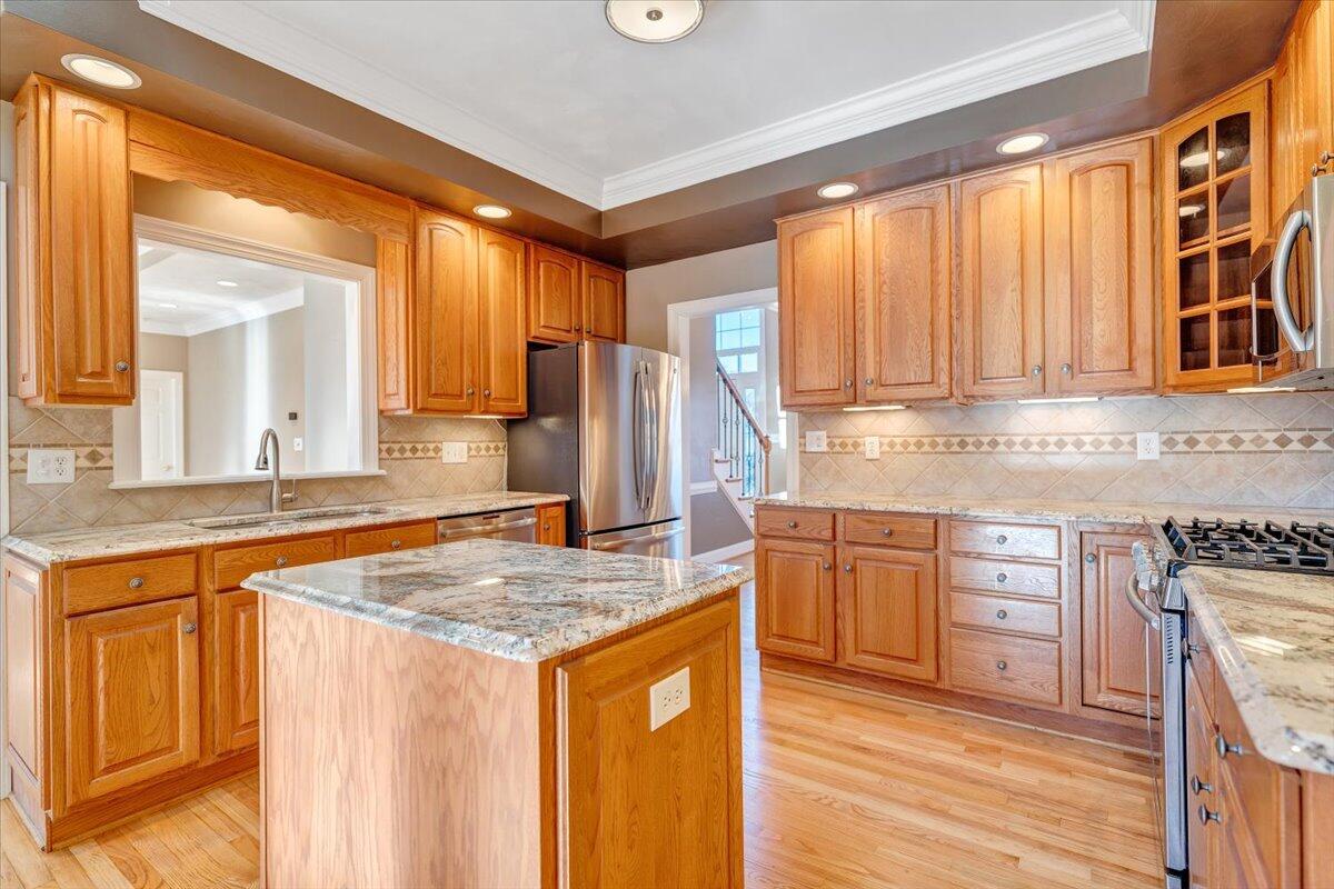 232 Post Oak DR