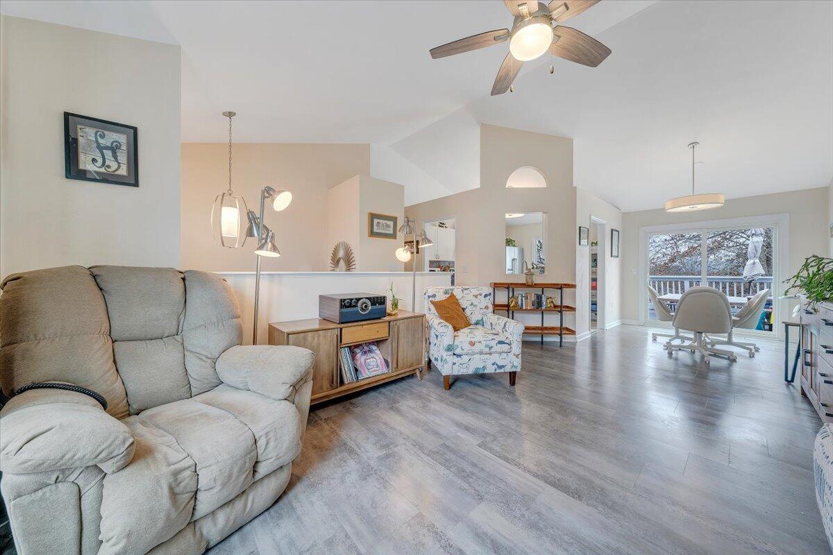 4755 Westvale RD NE