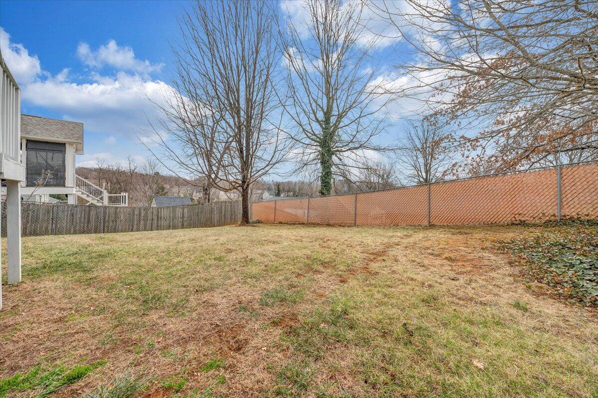 4755 Westvale RD NE
