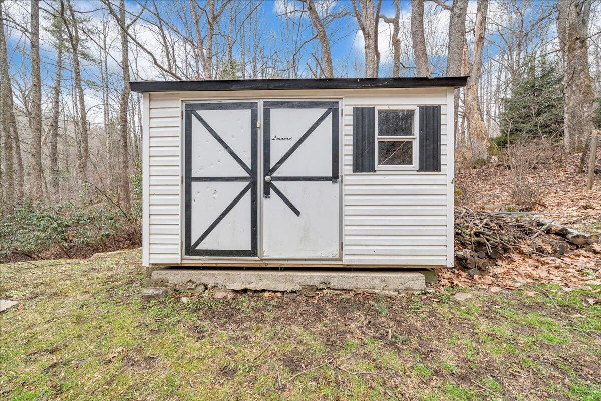 1203 1203 Bottom Creek Lane LN